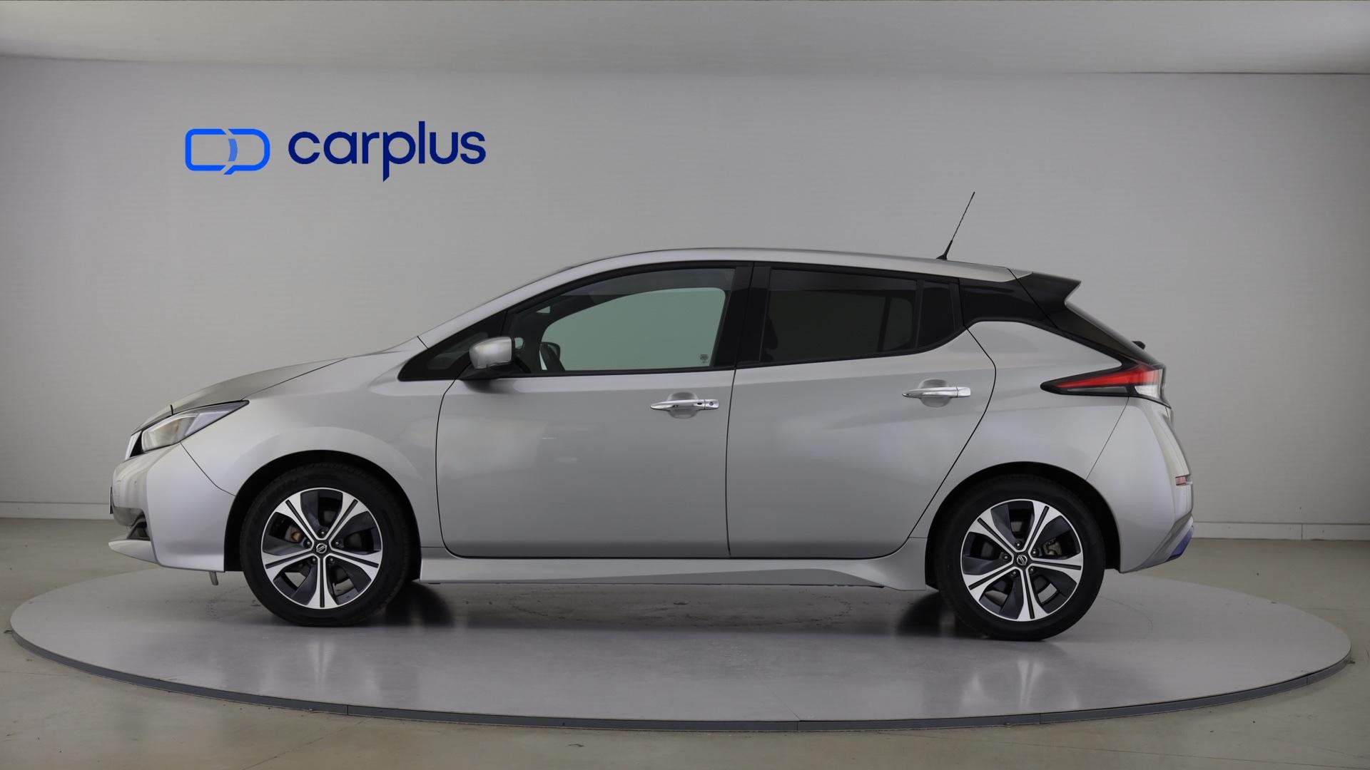 Nissan LEAF LEAF 5p 40kWh N-Connecta — photo 4