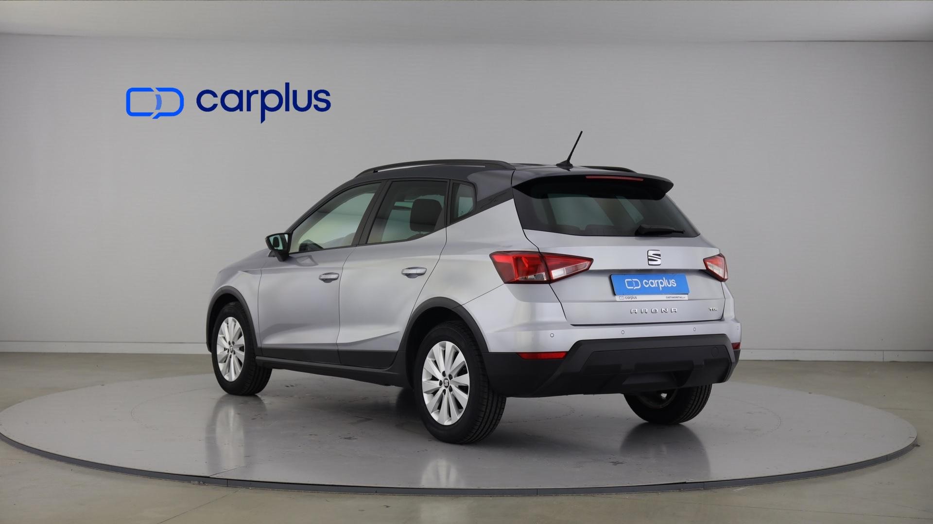SEAT Arona 1.0 TGI REFERENCE 6v — photo 3