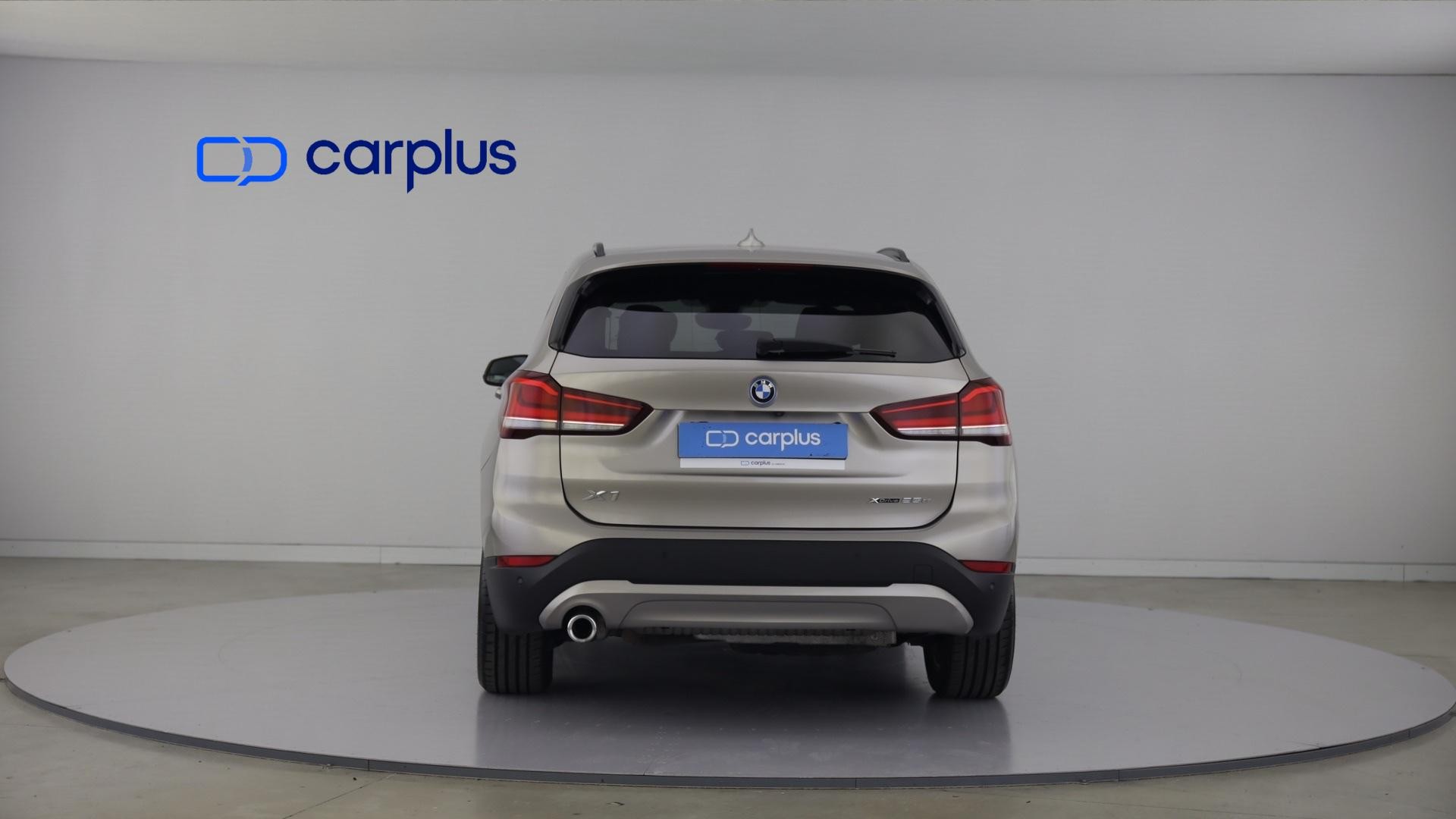 BMW X1 xDrive25e — photo 2