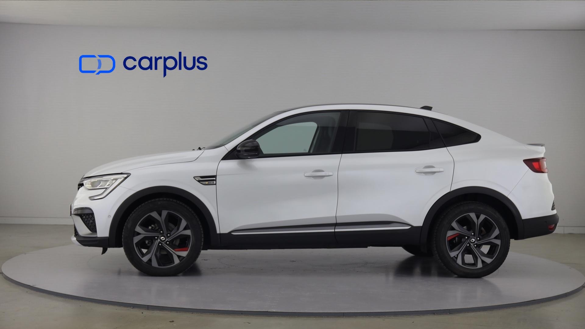 Renault Arkana TCe 140 EDC mild hybrid R.S. Line — photo 4