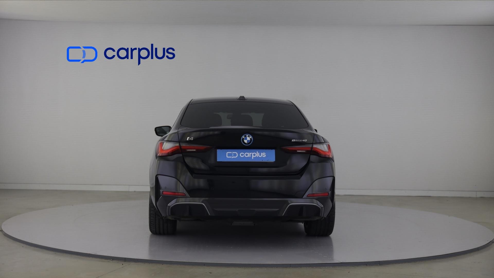 BMW i4 eDrive40 — photo 2