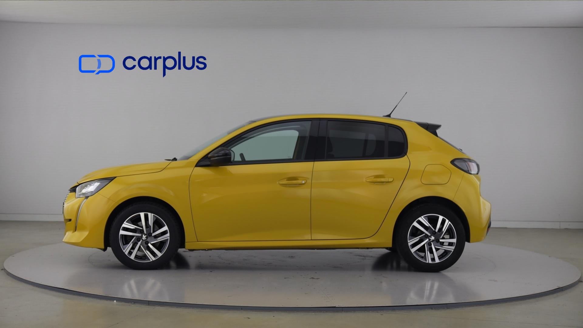 Peugeot 208 1.2 PureTech 100cv Allure — photo 4