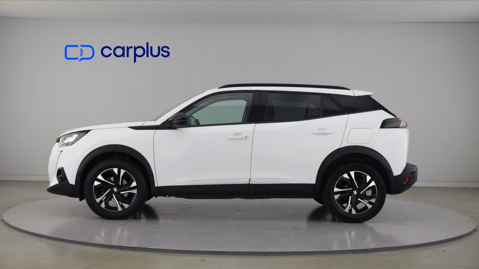 Peugeot 2008 1.2 PureTech 100cv Allure — photo 4