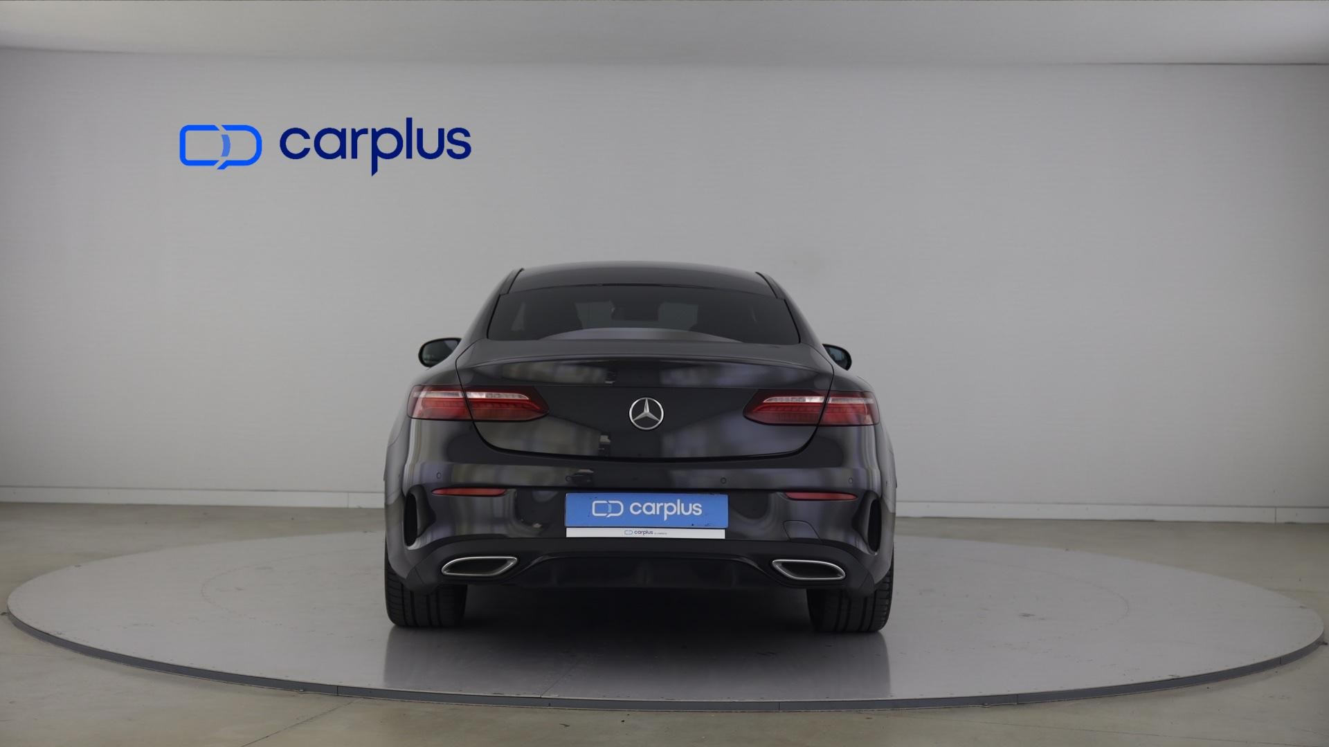 Mercedes-Benz Classe E 220 d Coupé — photo 2