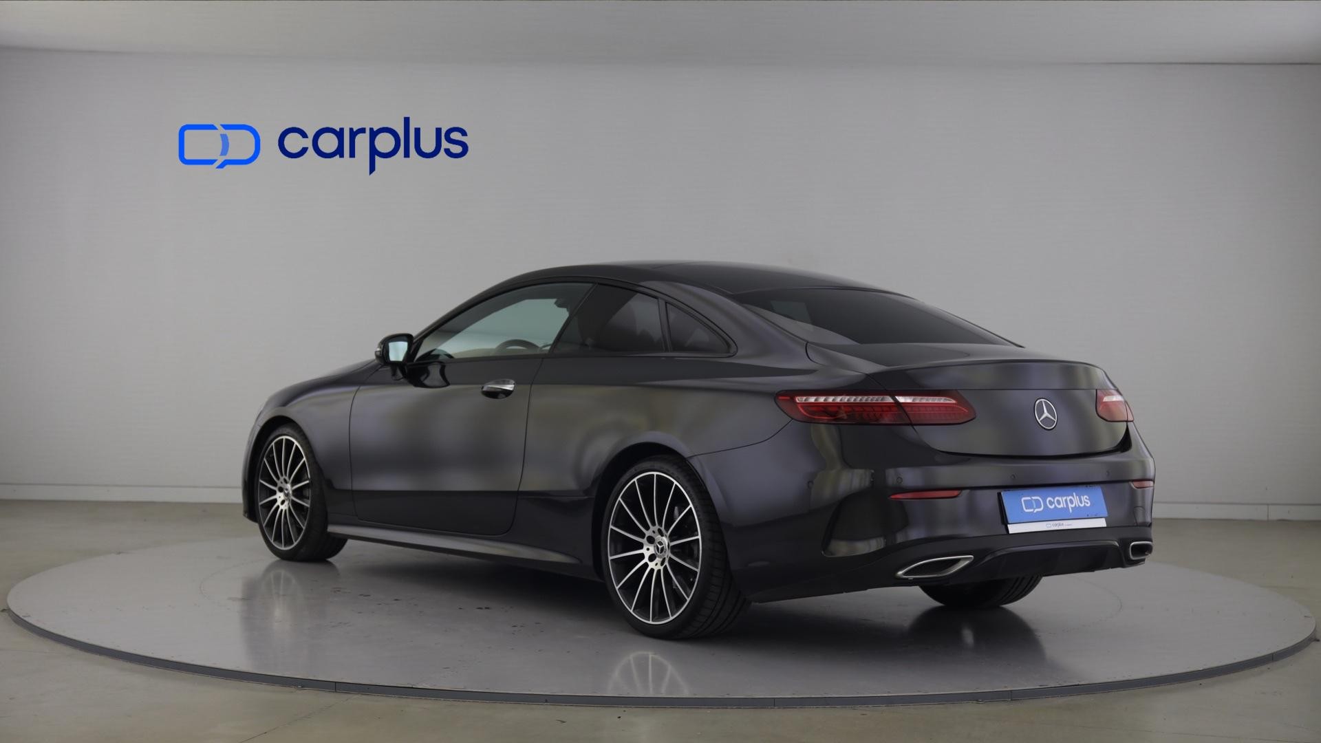 Mercedes-Benz Classe E 220 d Coupé — photo 3