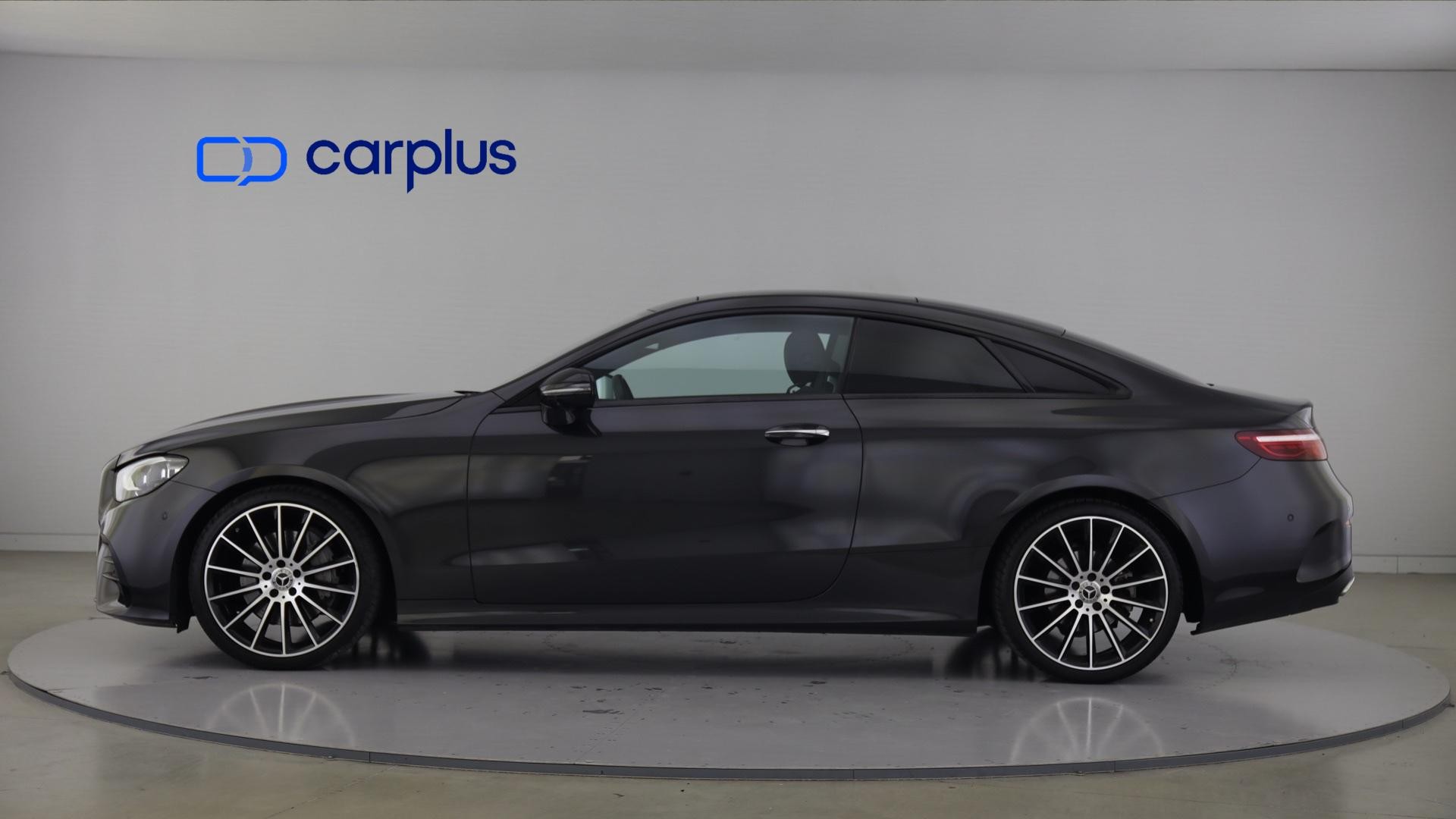 Mercedes-Benz Classe E 220 d Coupé — photo 4