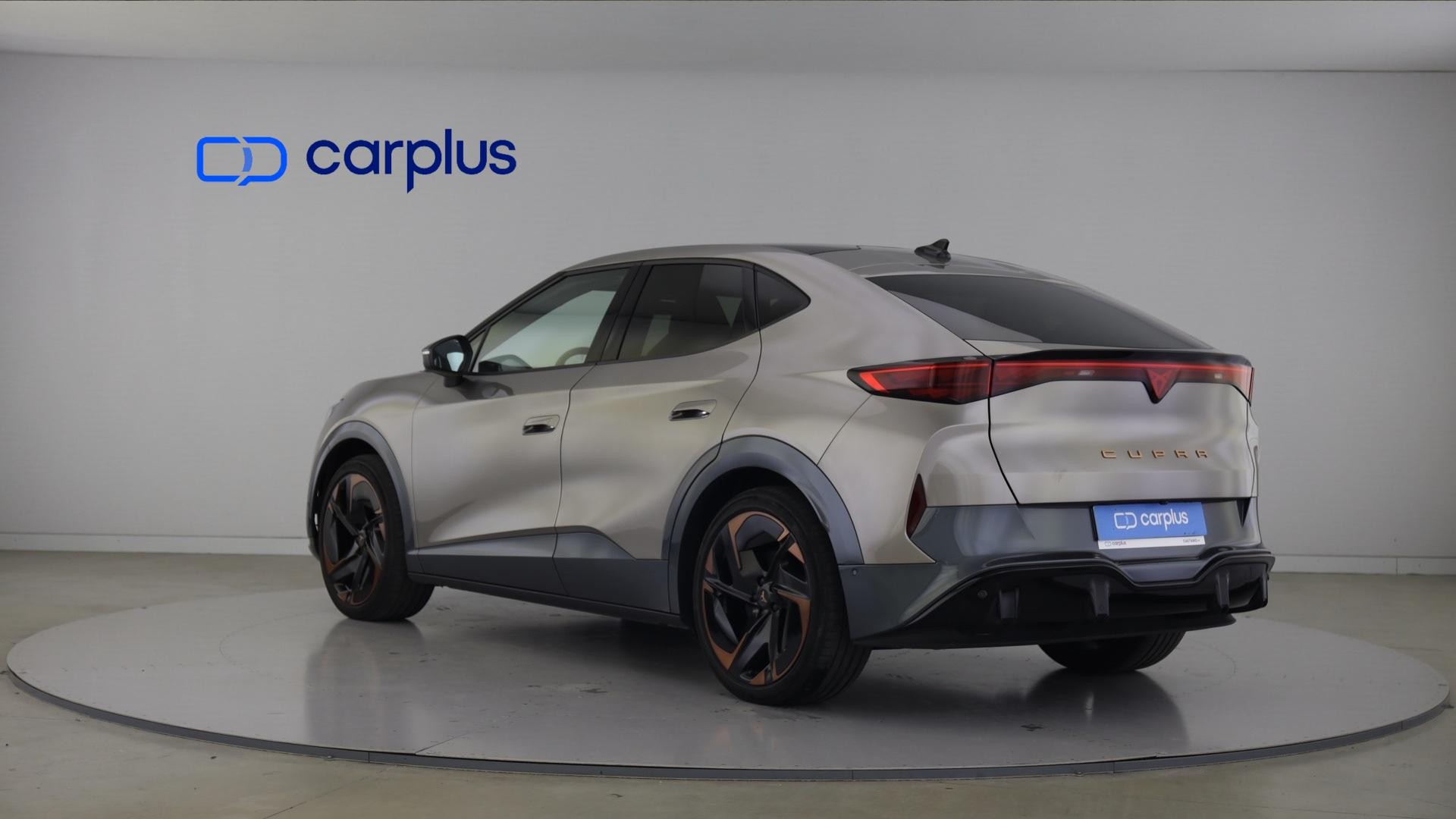 Cupra Tavascan ADRENALINE 77 kWh — photo 3