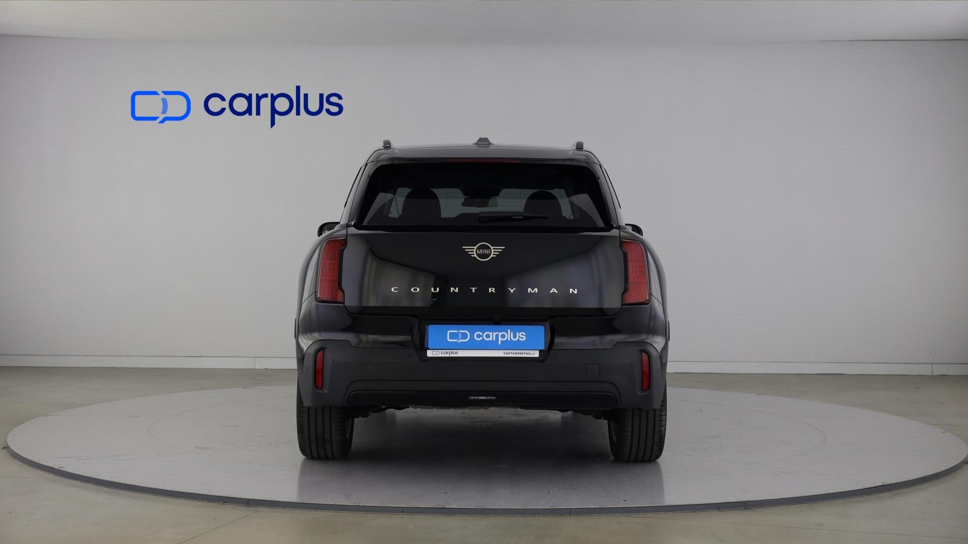 MINI Countryman 2.0 D — photo 2