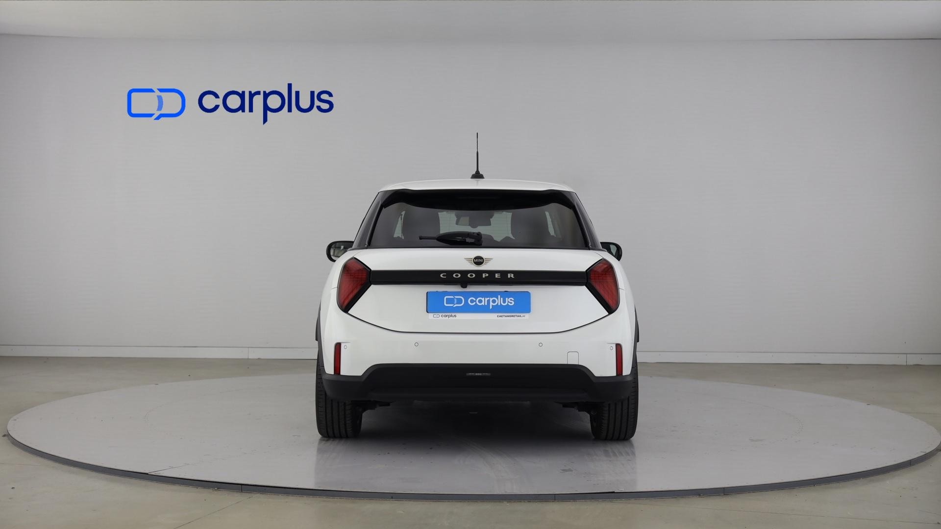 MINI Cooper 1.5 C — photo 2