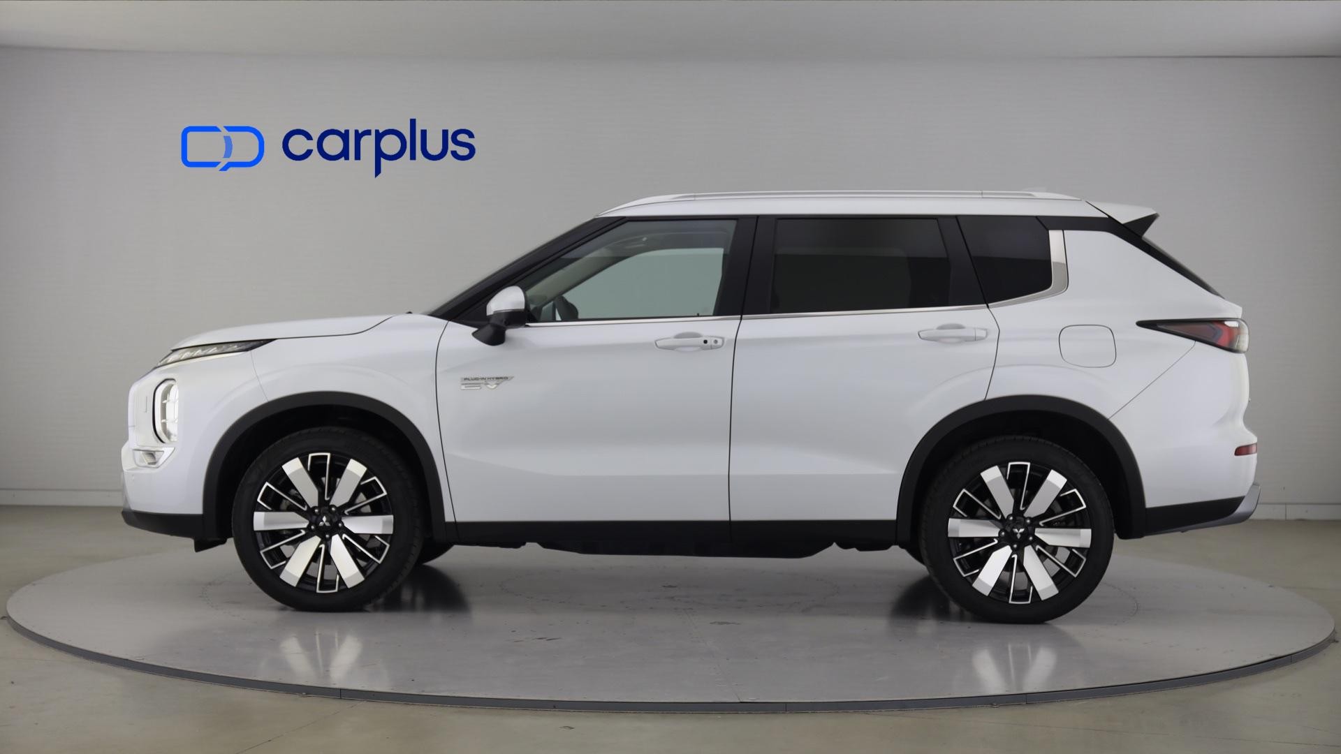 Mitsubishi Outlander 2.4 PHEV Intense — photo 4