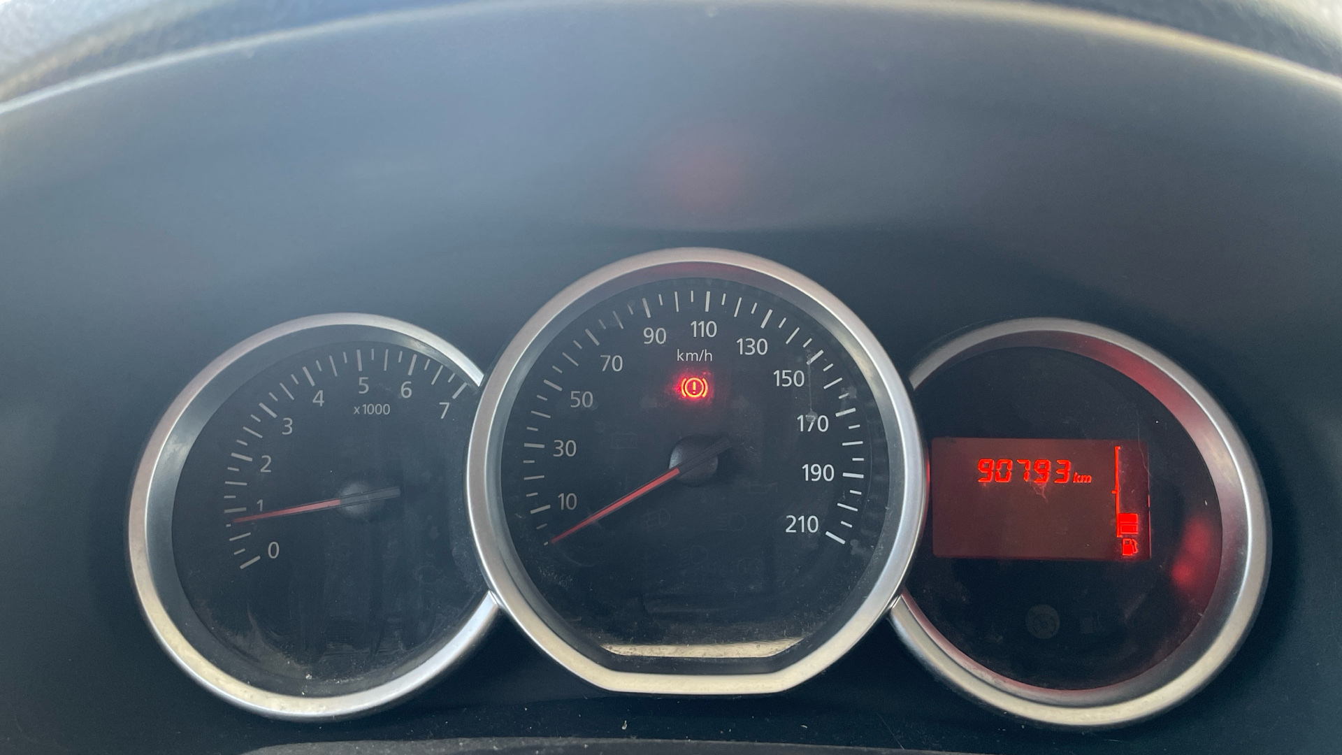 Dacia Sandero 0.9TCe 90cv S&S Bi-Fuel Confort — photo 3