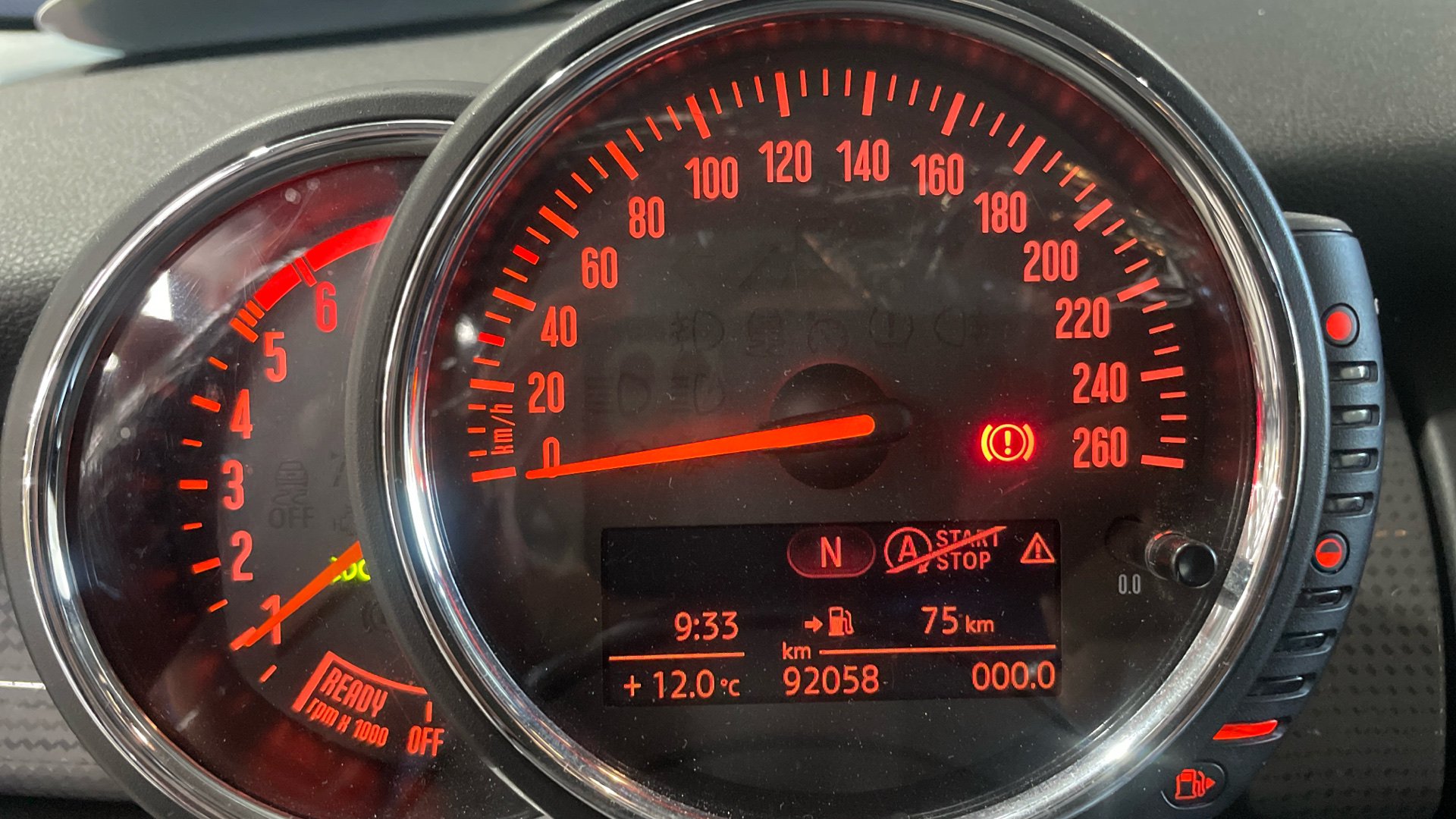 MINI Mini Cooper D — photo 3