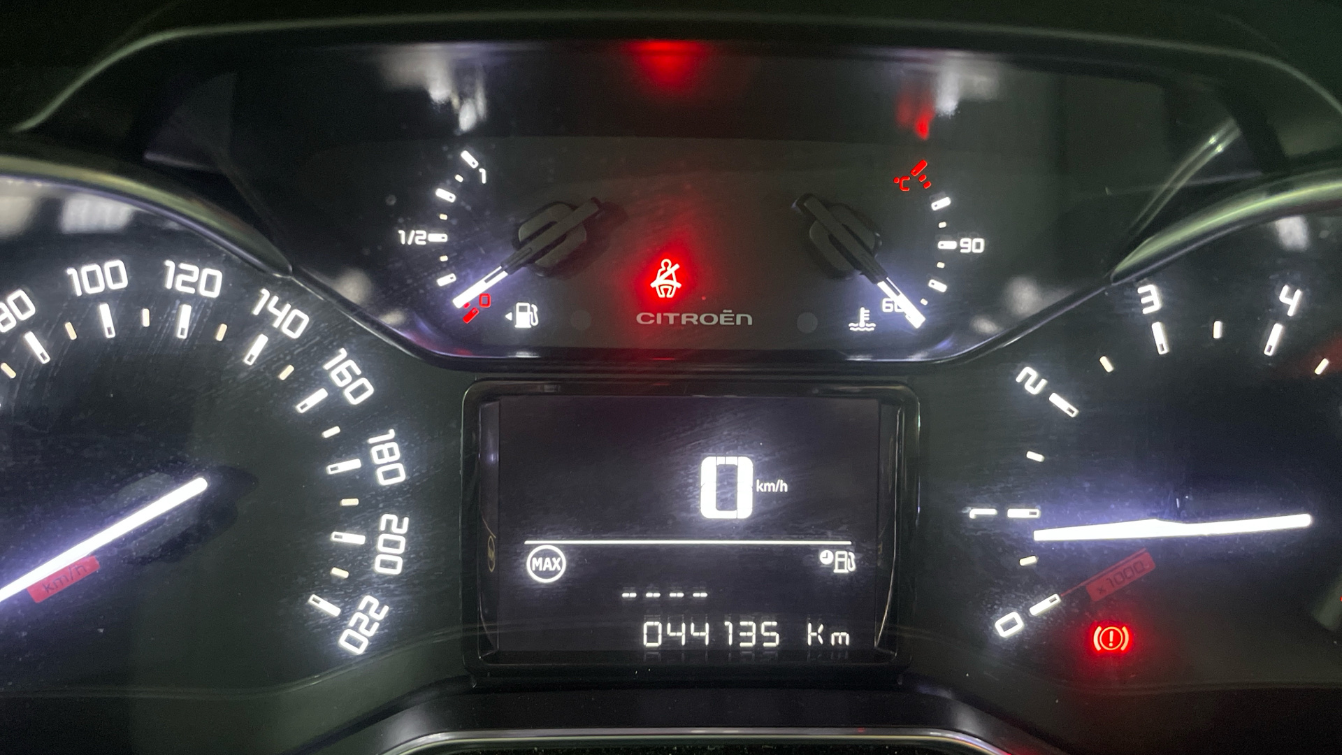 Citroën C3 1.2 PureTech 83 S&S CVM Shine — photo 3
