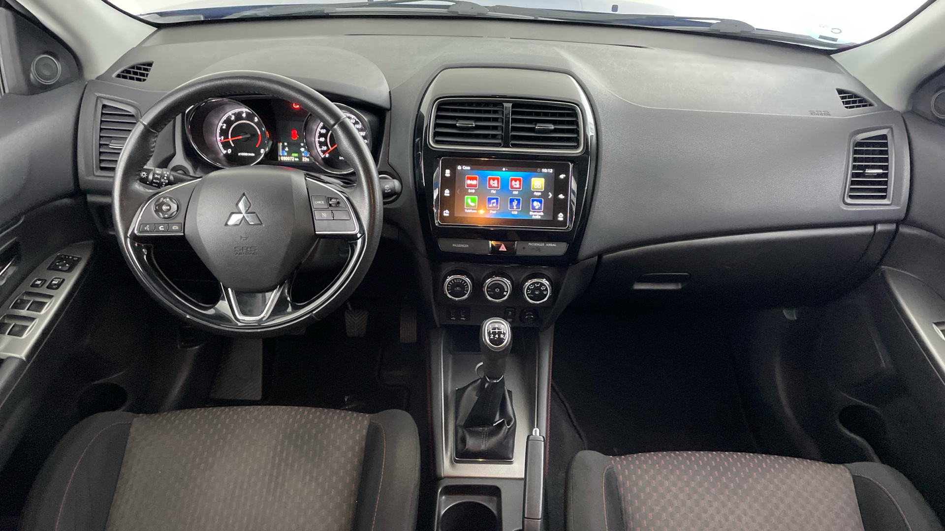 Mitsubishi ASX - 10