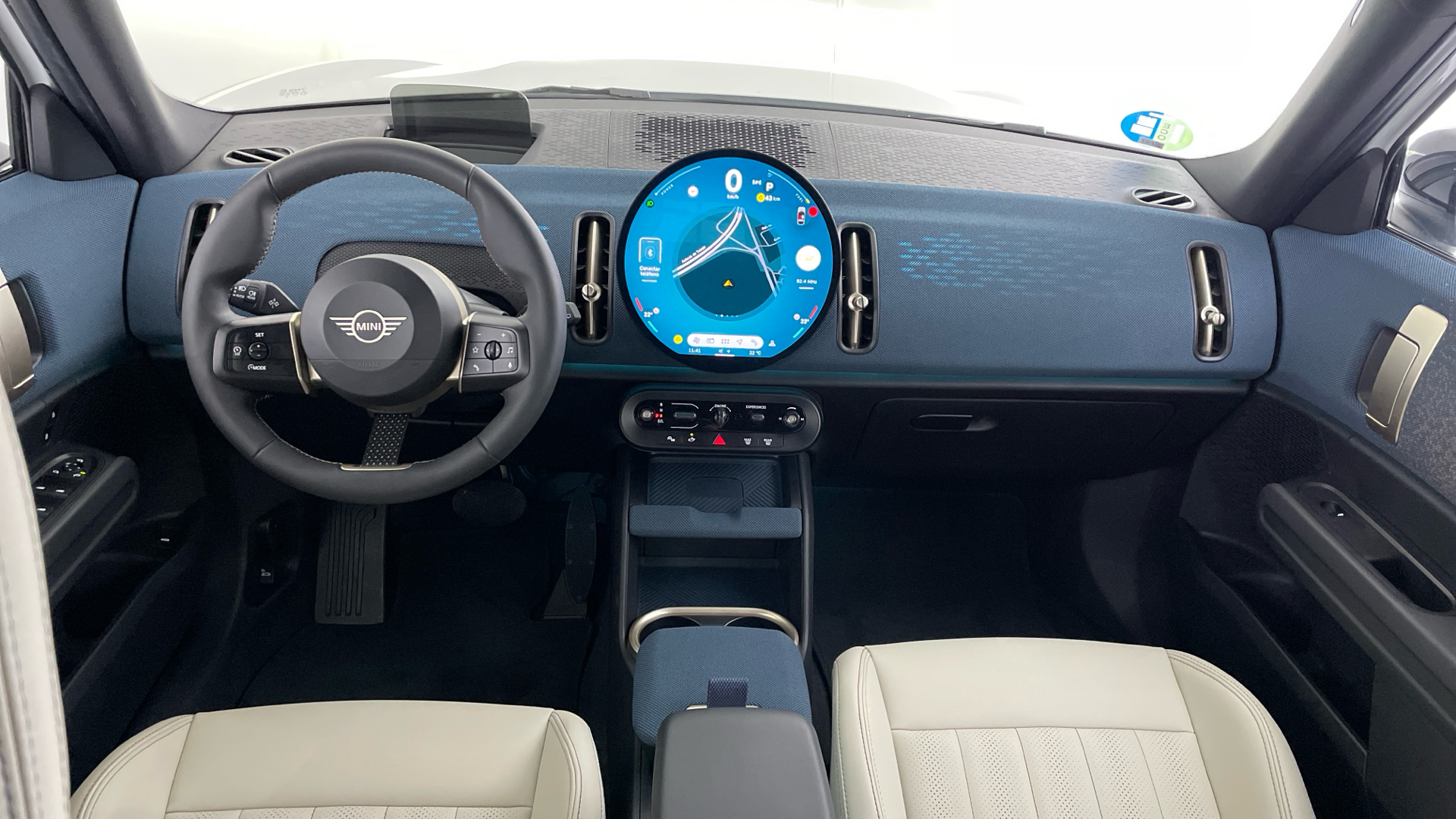 Mini Countryman - 10