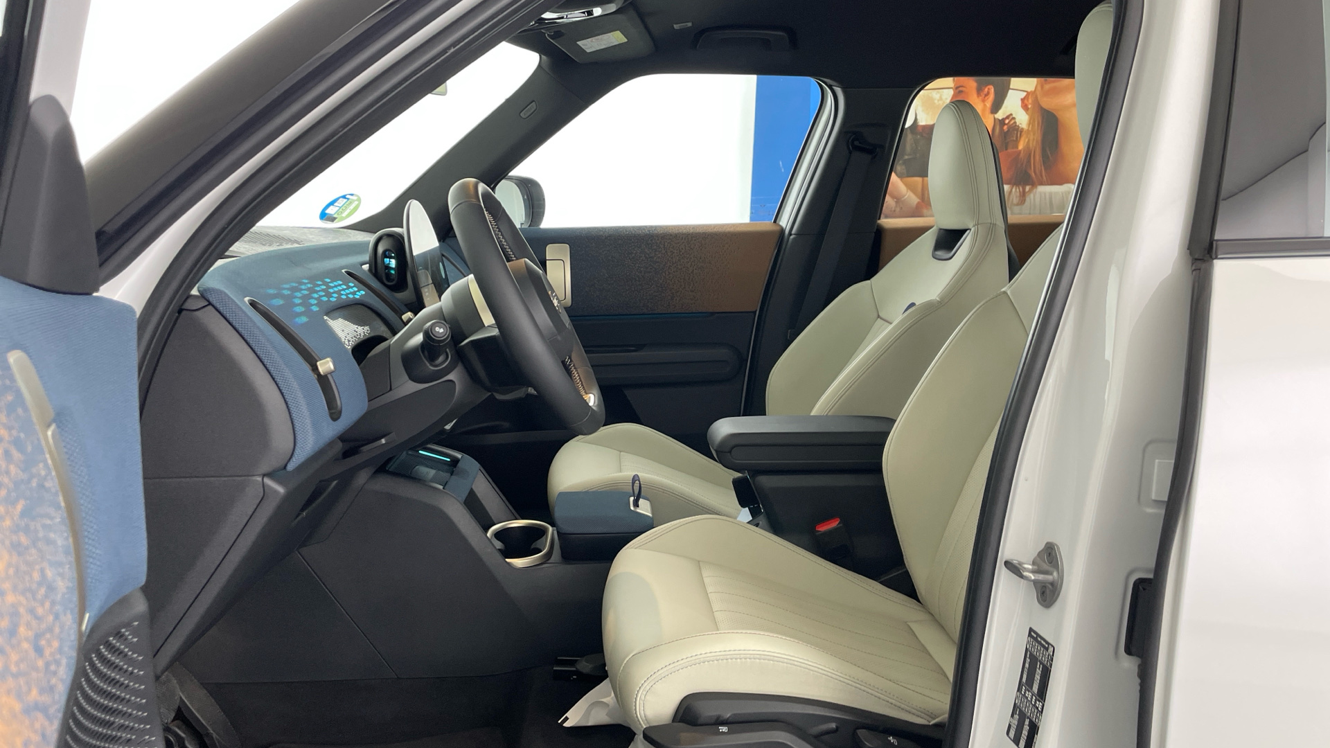 Mini Countryman - 11