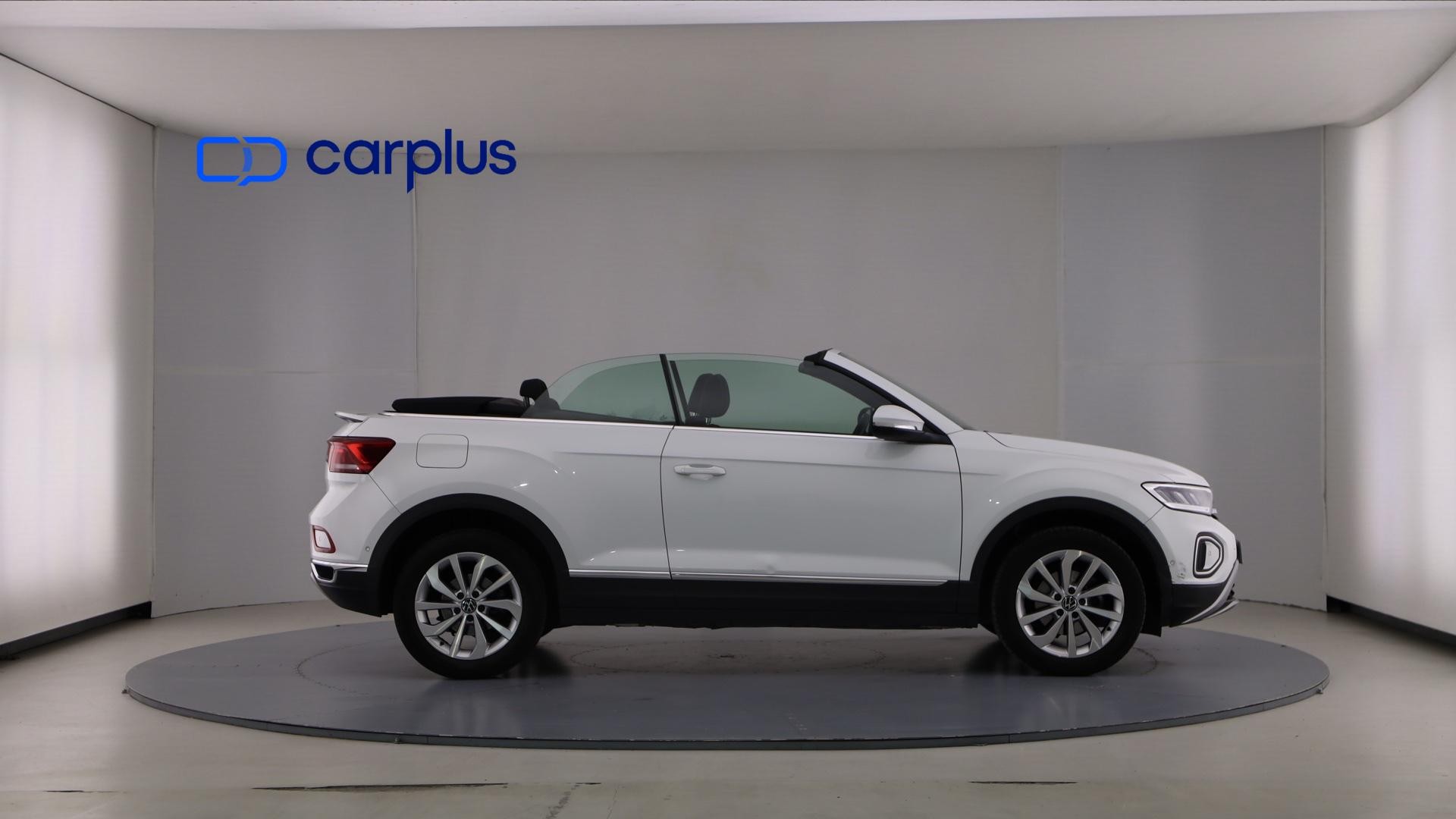 Volkswagen T-Roc - 4
