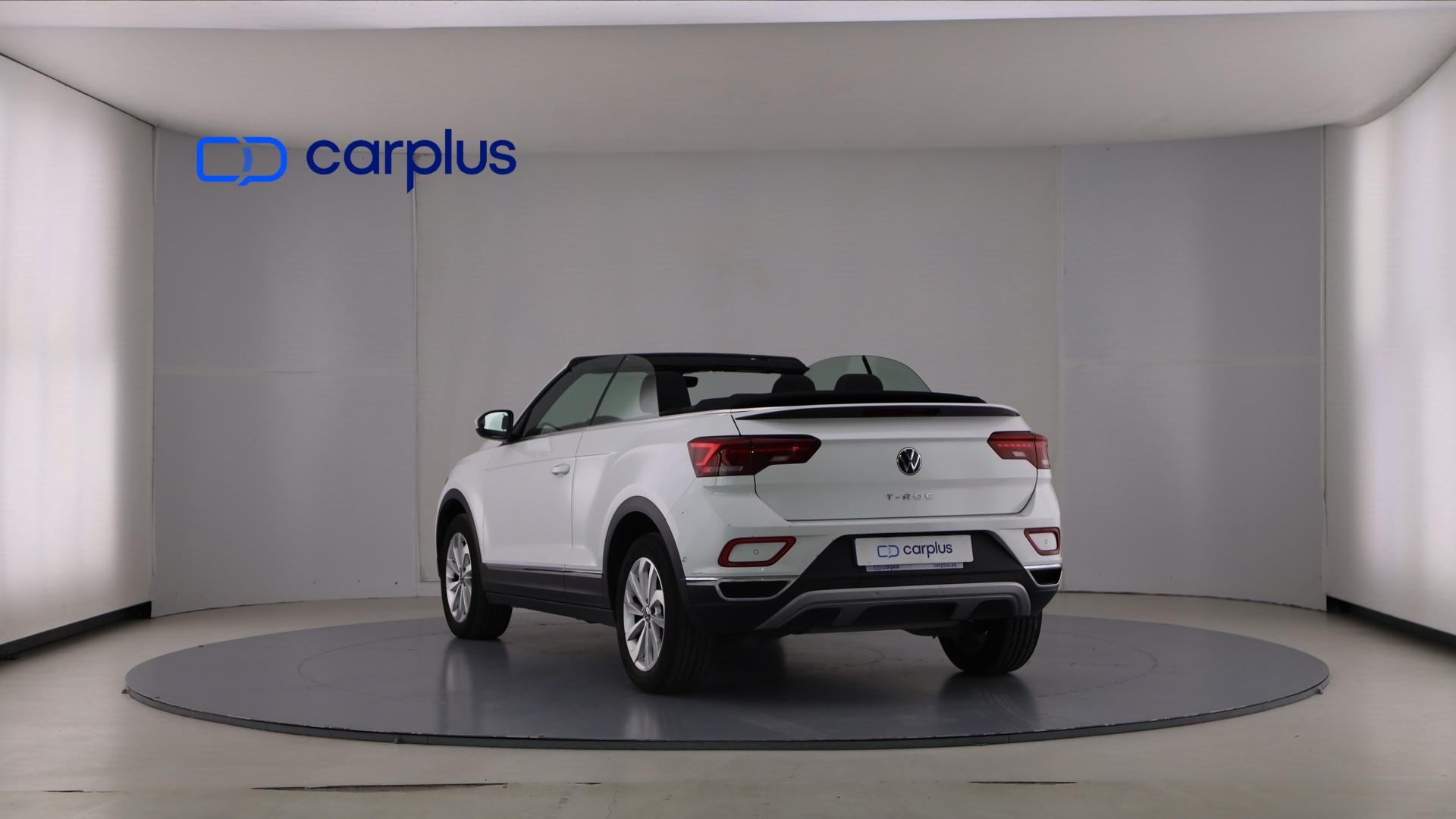 Volkswagen T-Roc - 8