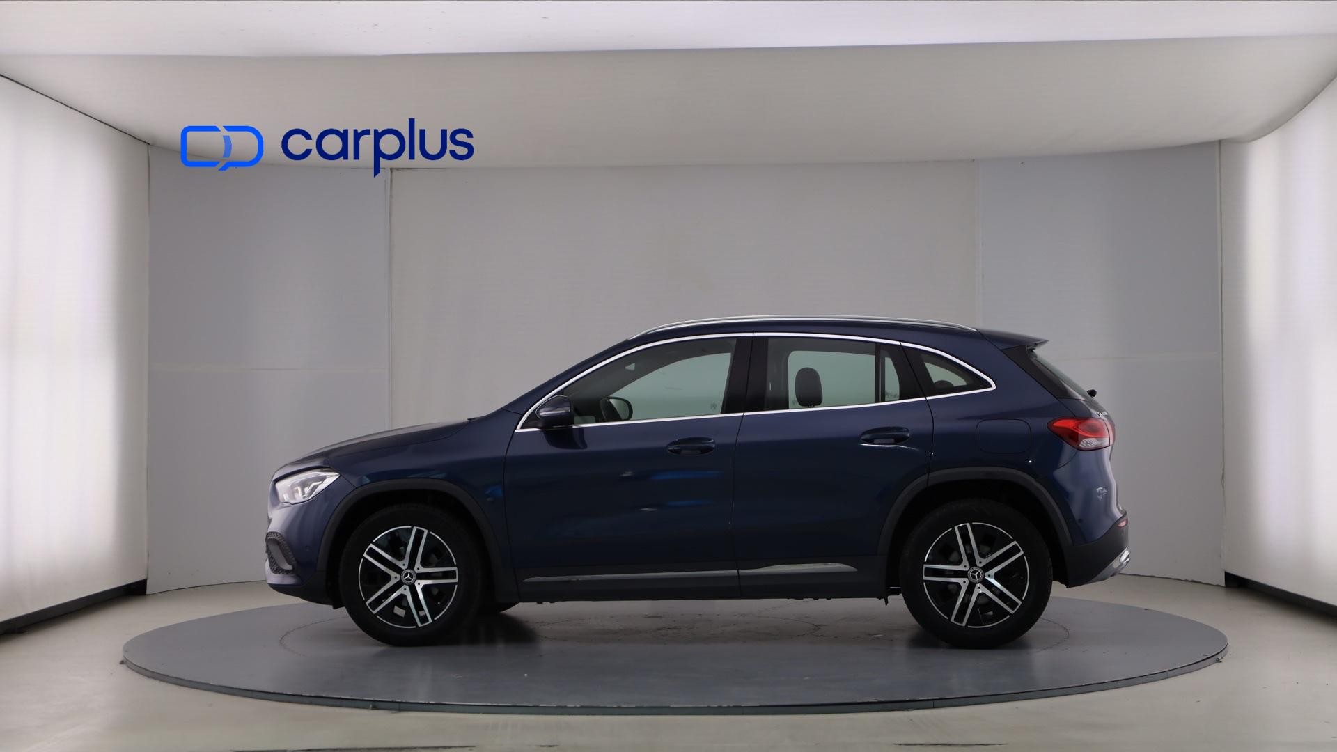 Mercedes-Benz GLA - 7