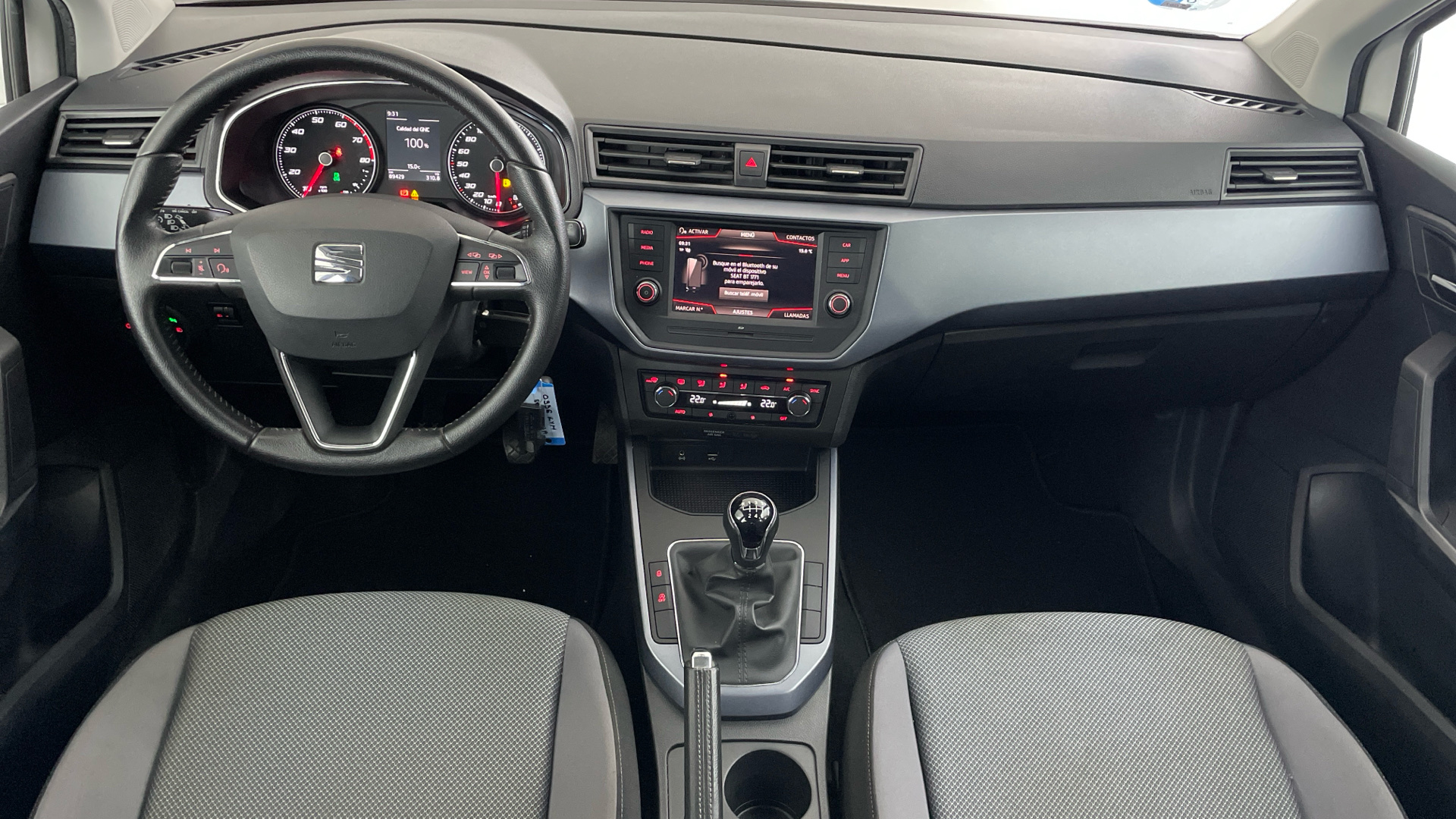 SEAT Arona - 10