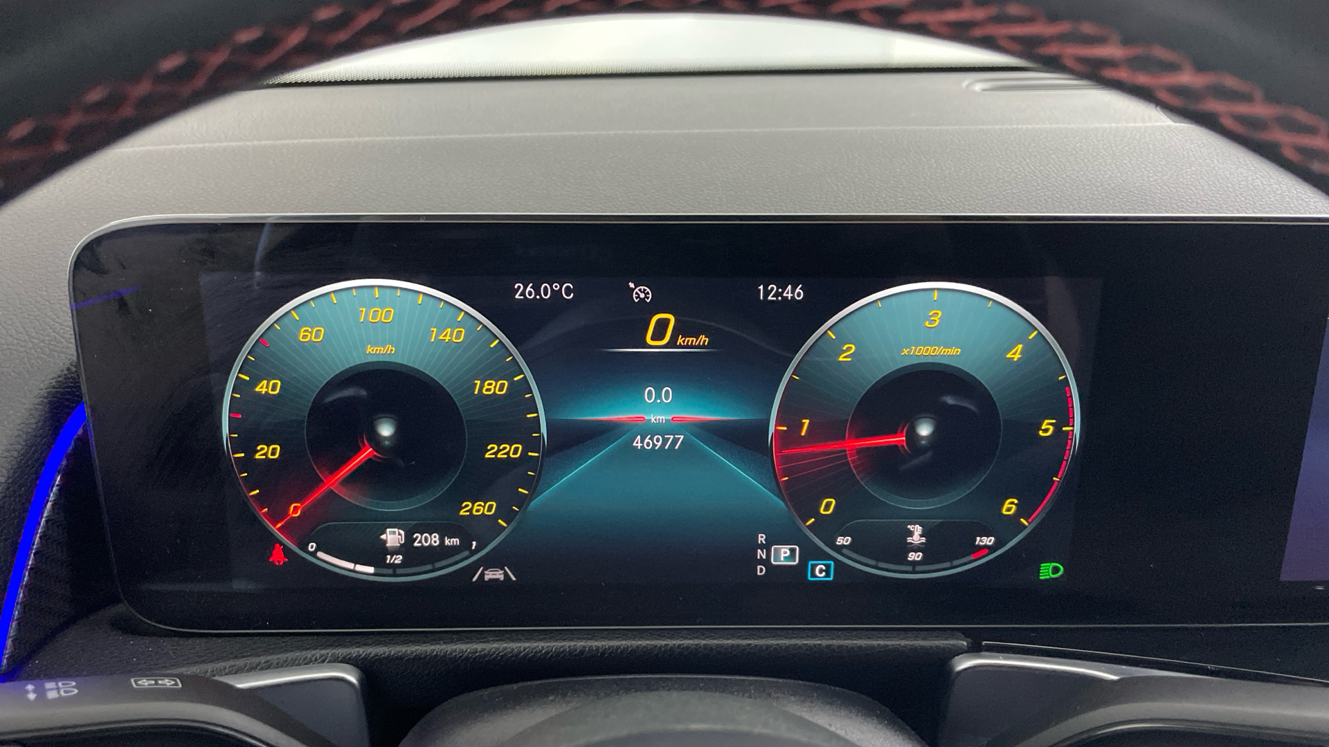 Mercedes-Benz GLB - 9
