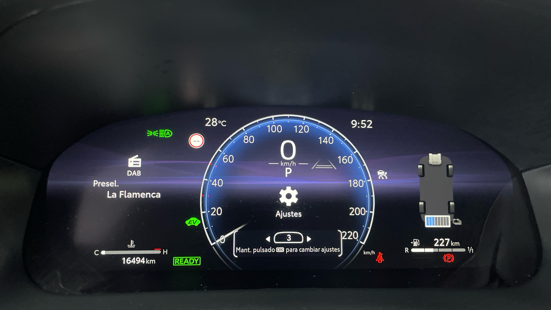 TOYOTA Yaris Cross - 9
