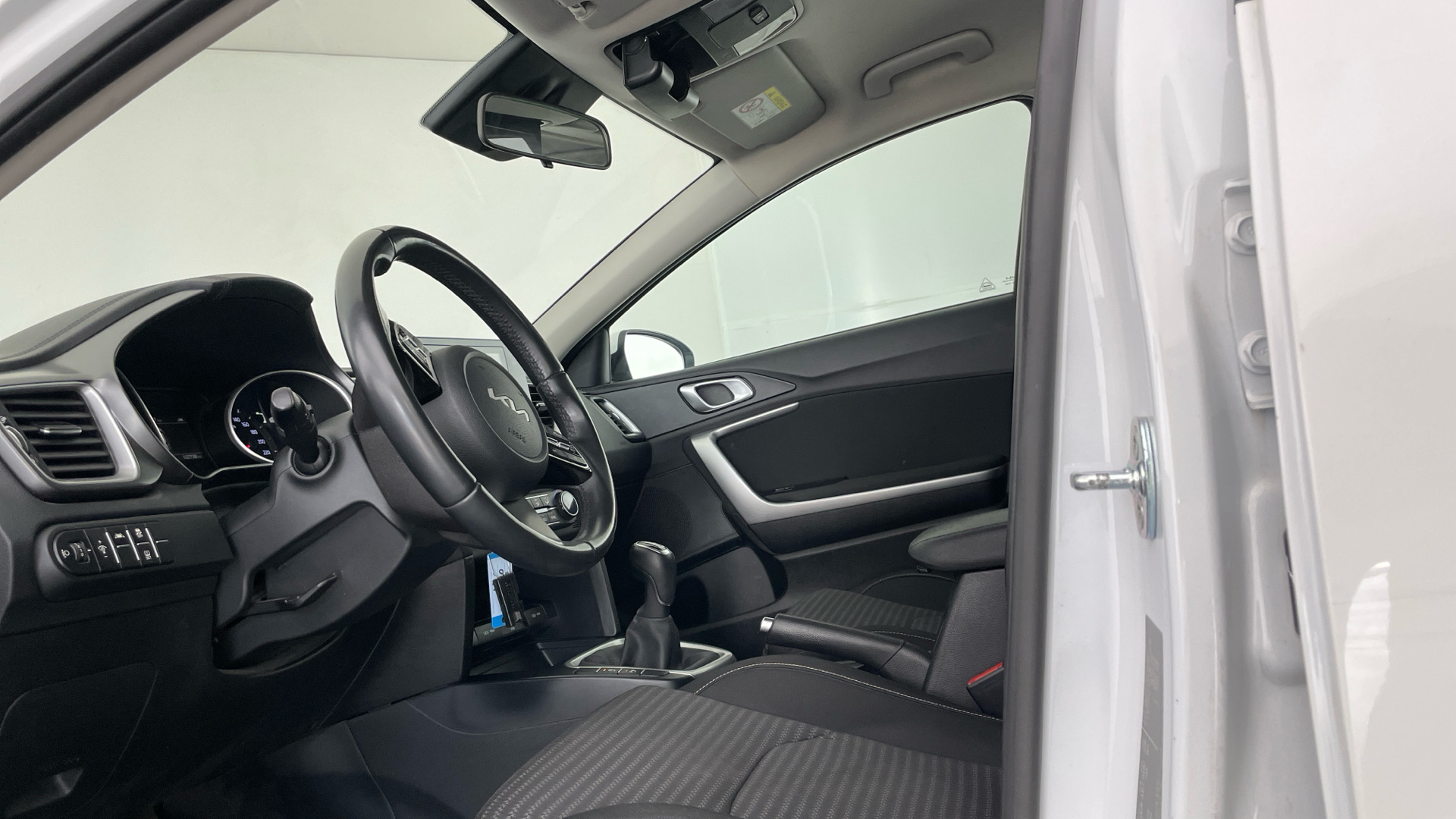 Kia XCeed - 11