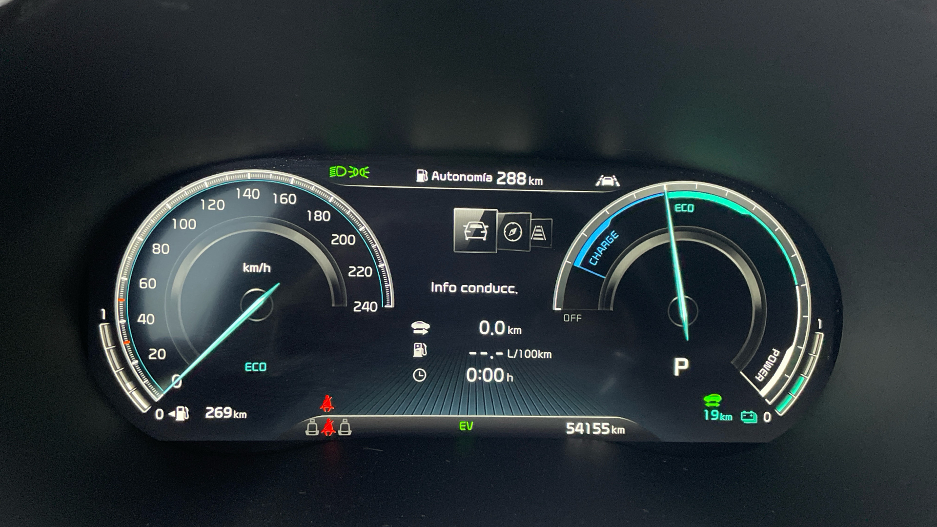 Kia XCeed - 9
