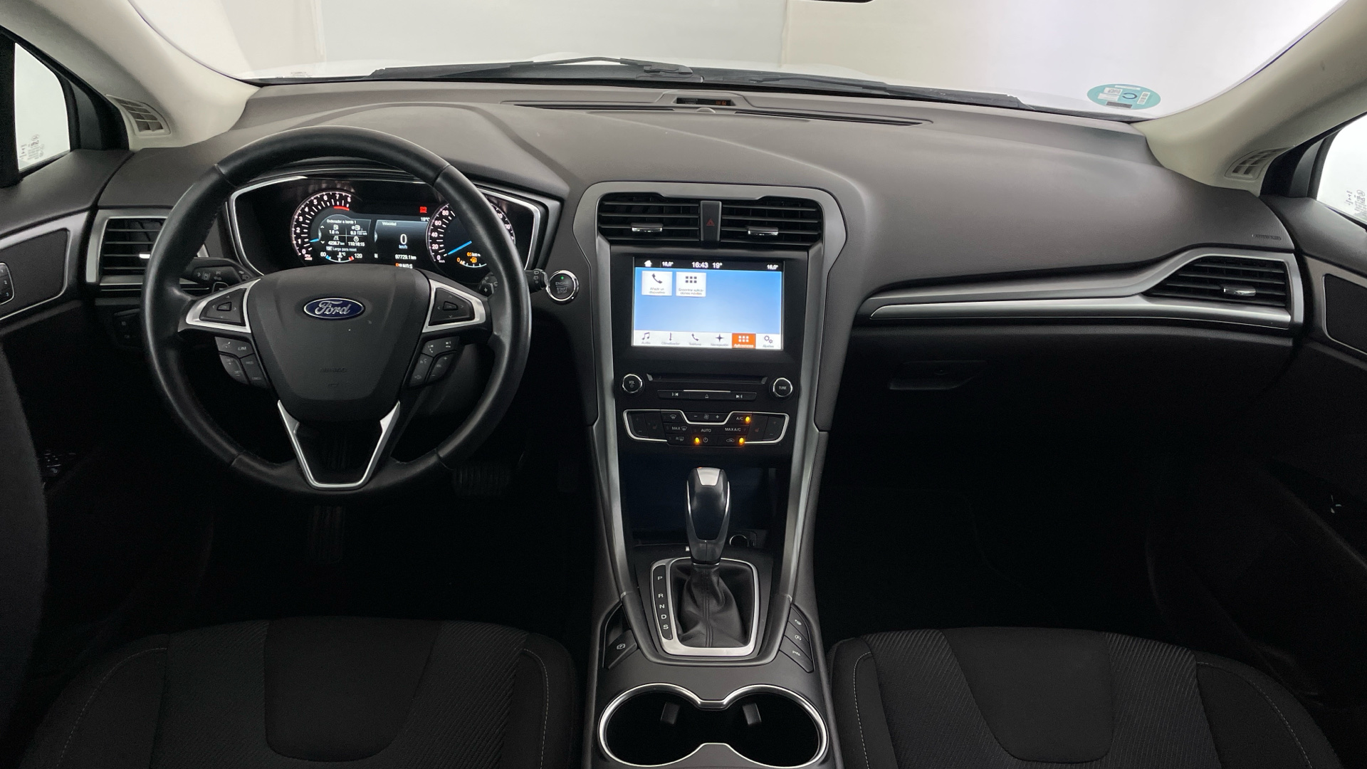 Ford Mondeo - 10