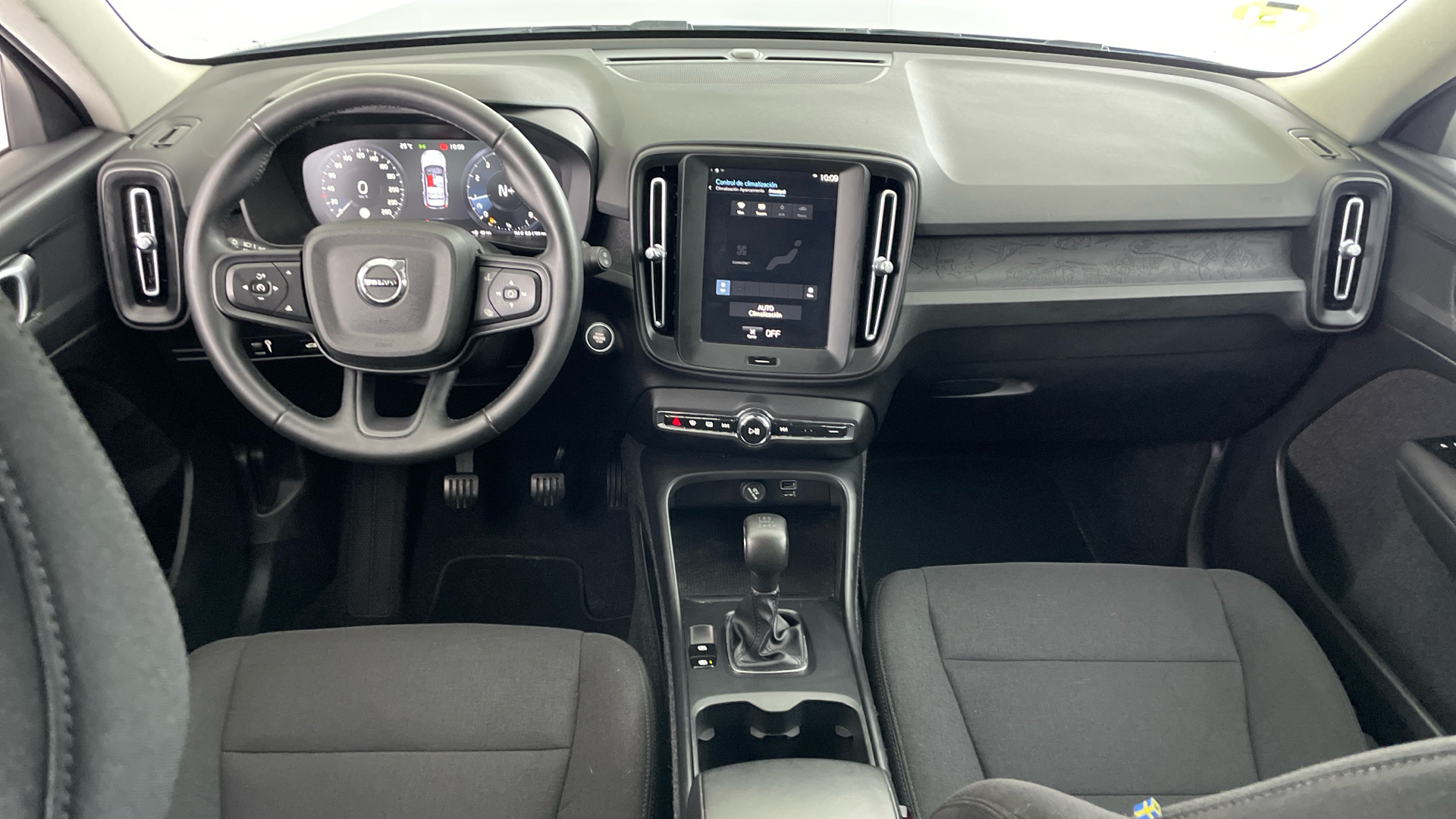 Volvo XC40 - 10