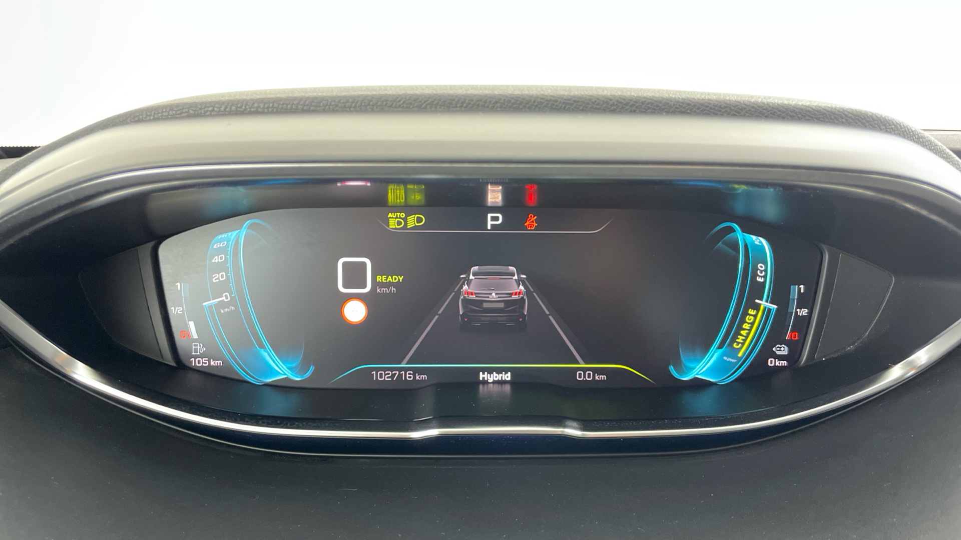Peugeot 3008 Plug-in Hybrid - 9