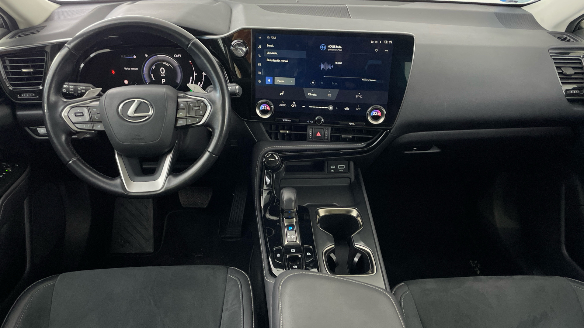 LEXUS NX - 10