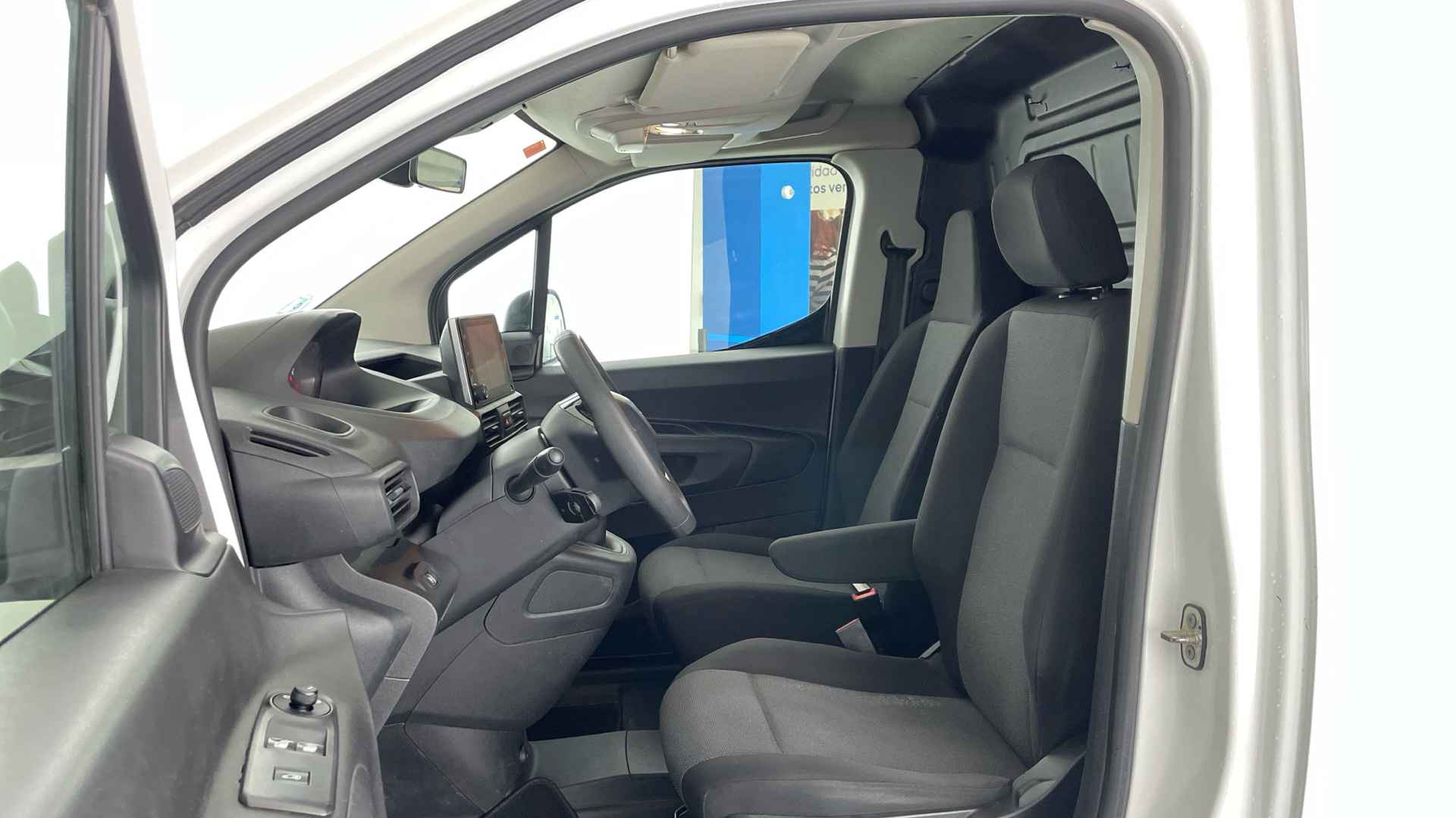 Peugeot Partner - 11