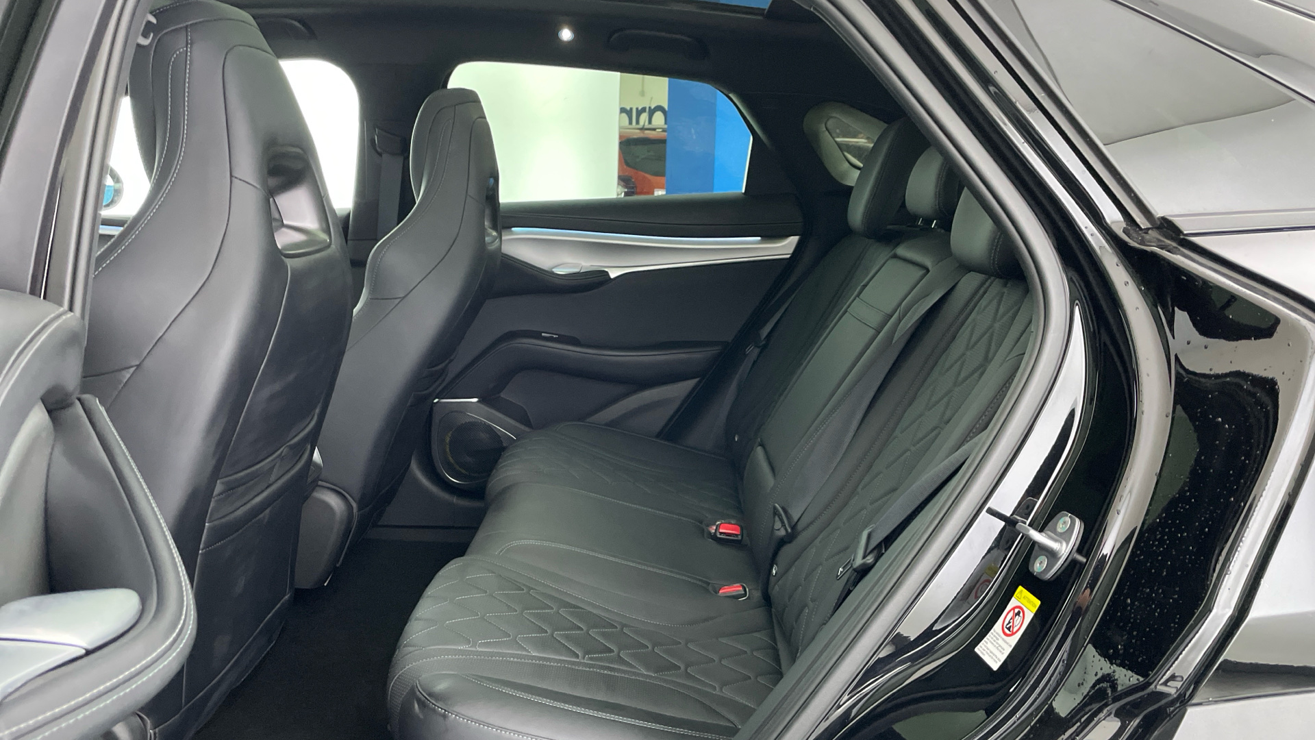 BYD Sealion 7 - 12