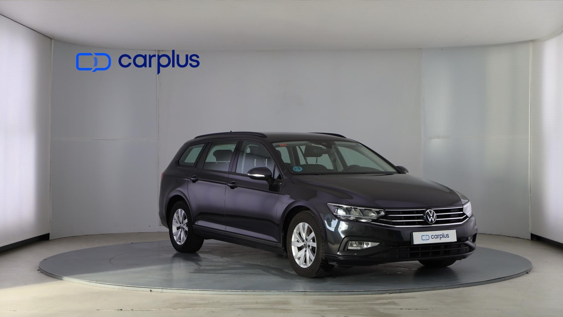 Volkswagen Passat - 6