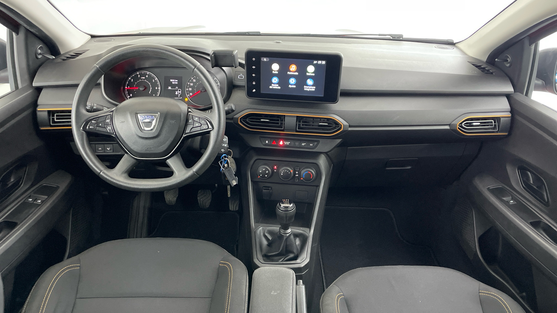 Dacia Sandero - 10