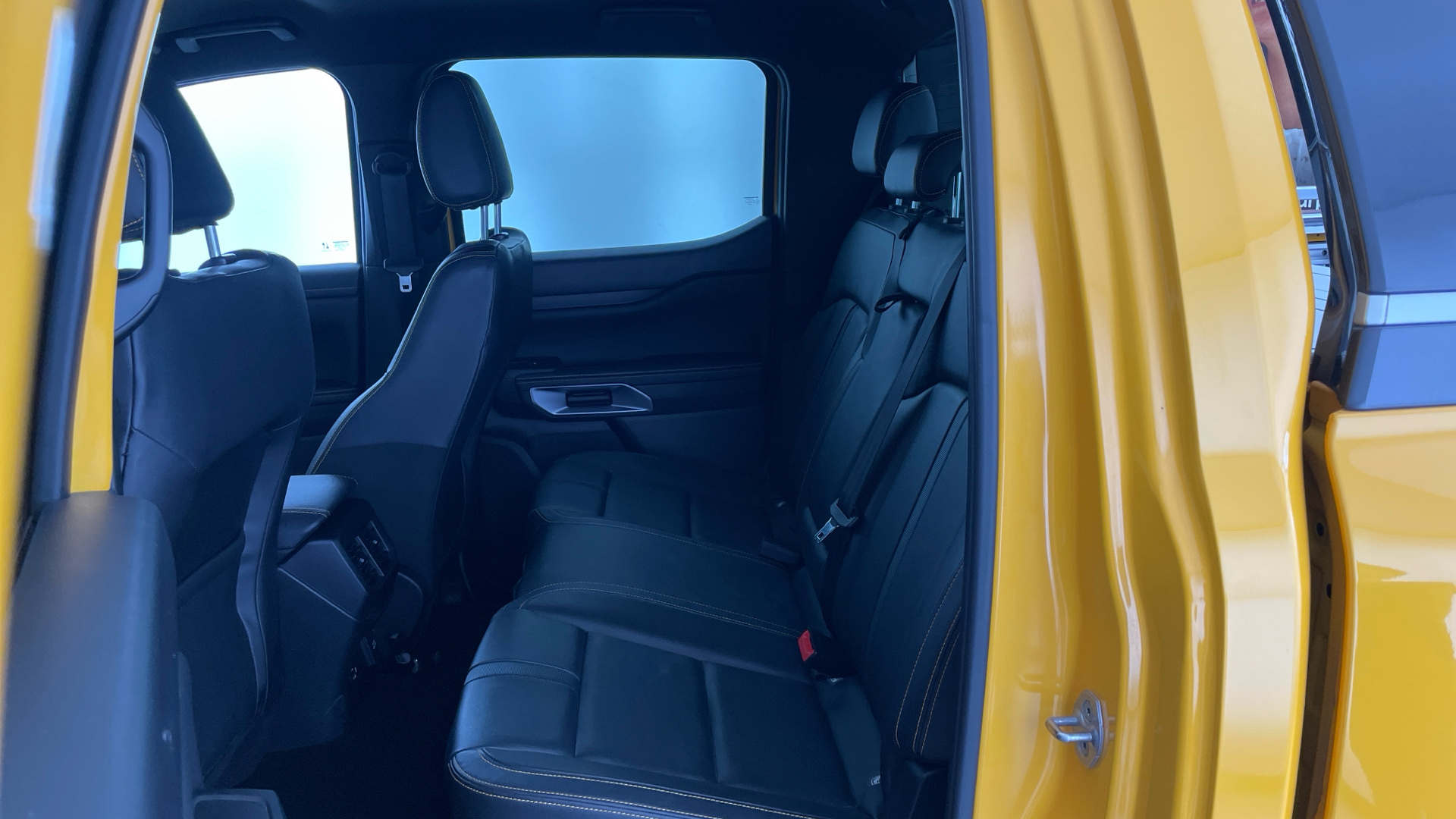 Ford Ranger - 12