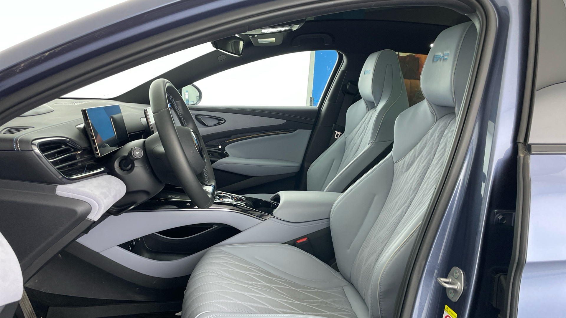 BYD Seal - 11