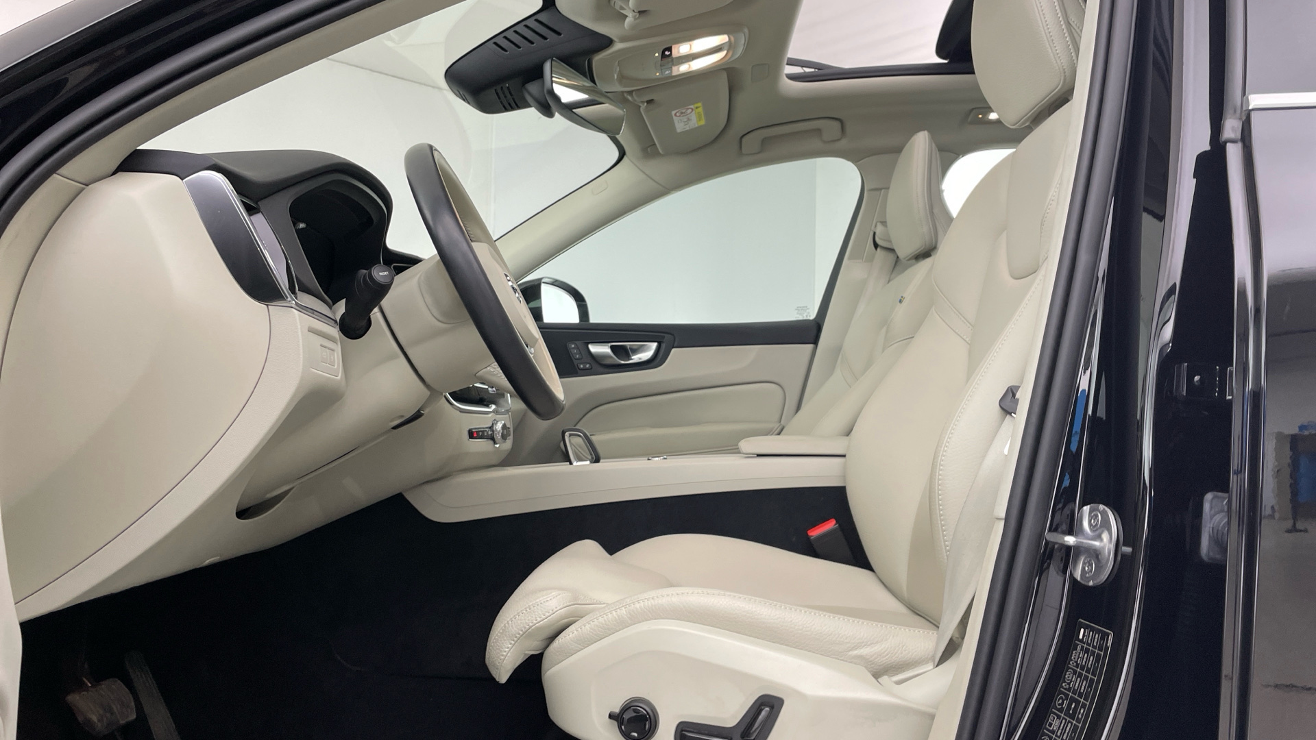 Volvo XC60 - 11