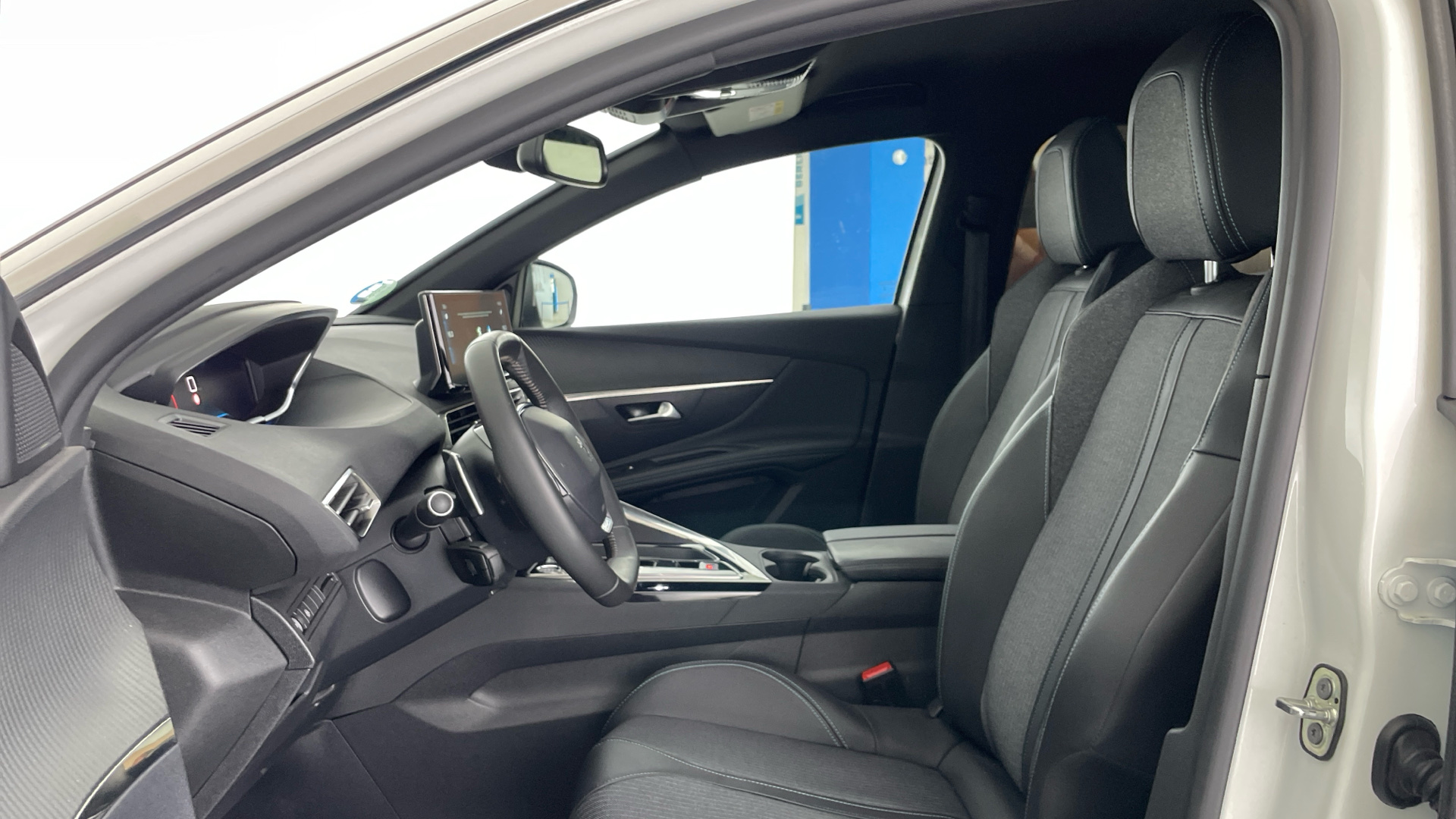 Peugeot 3008 - 11