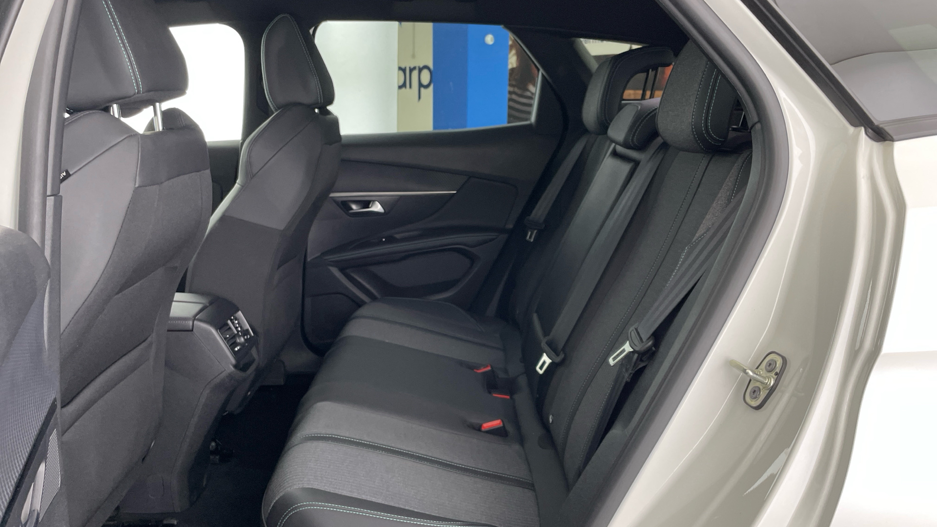 Peugeot 3008 - 12