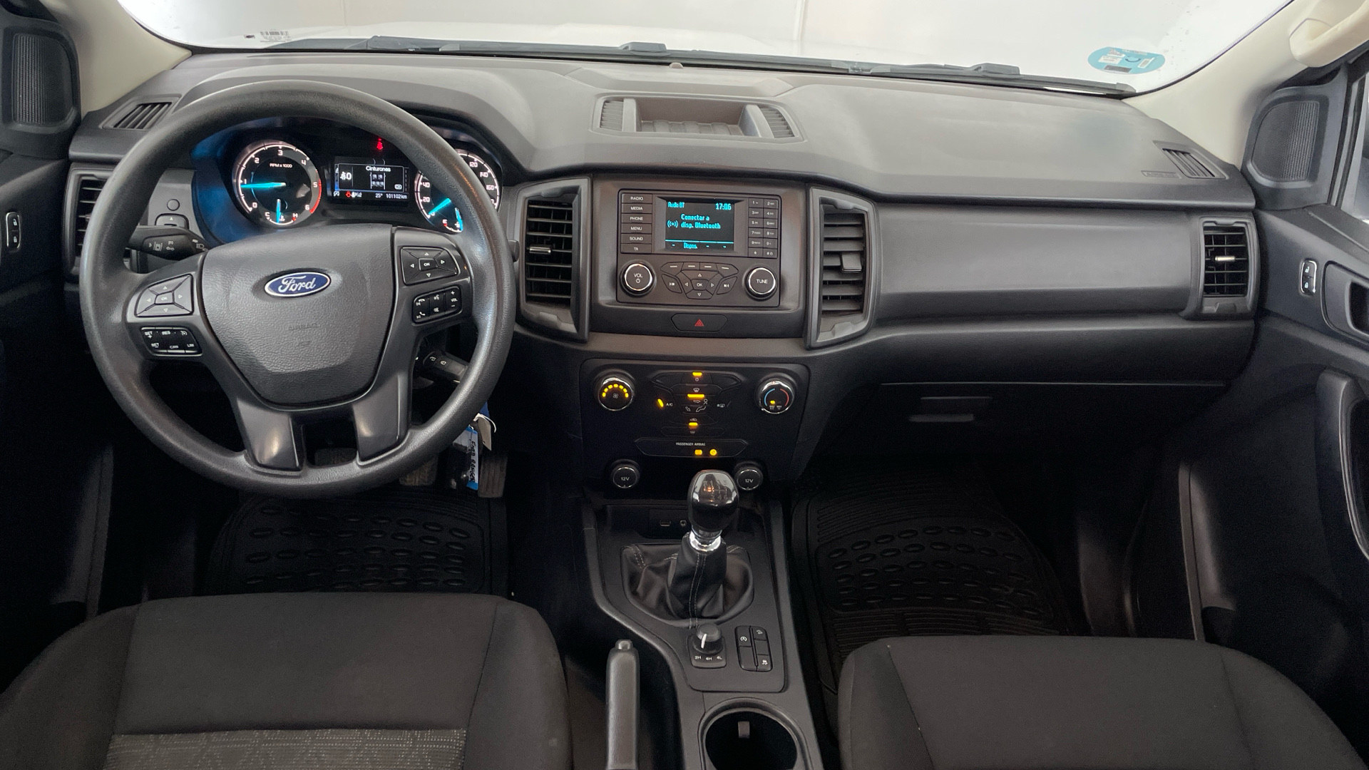 Ford Ranger - 10