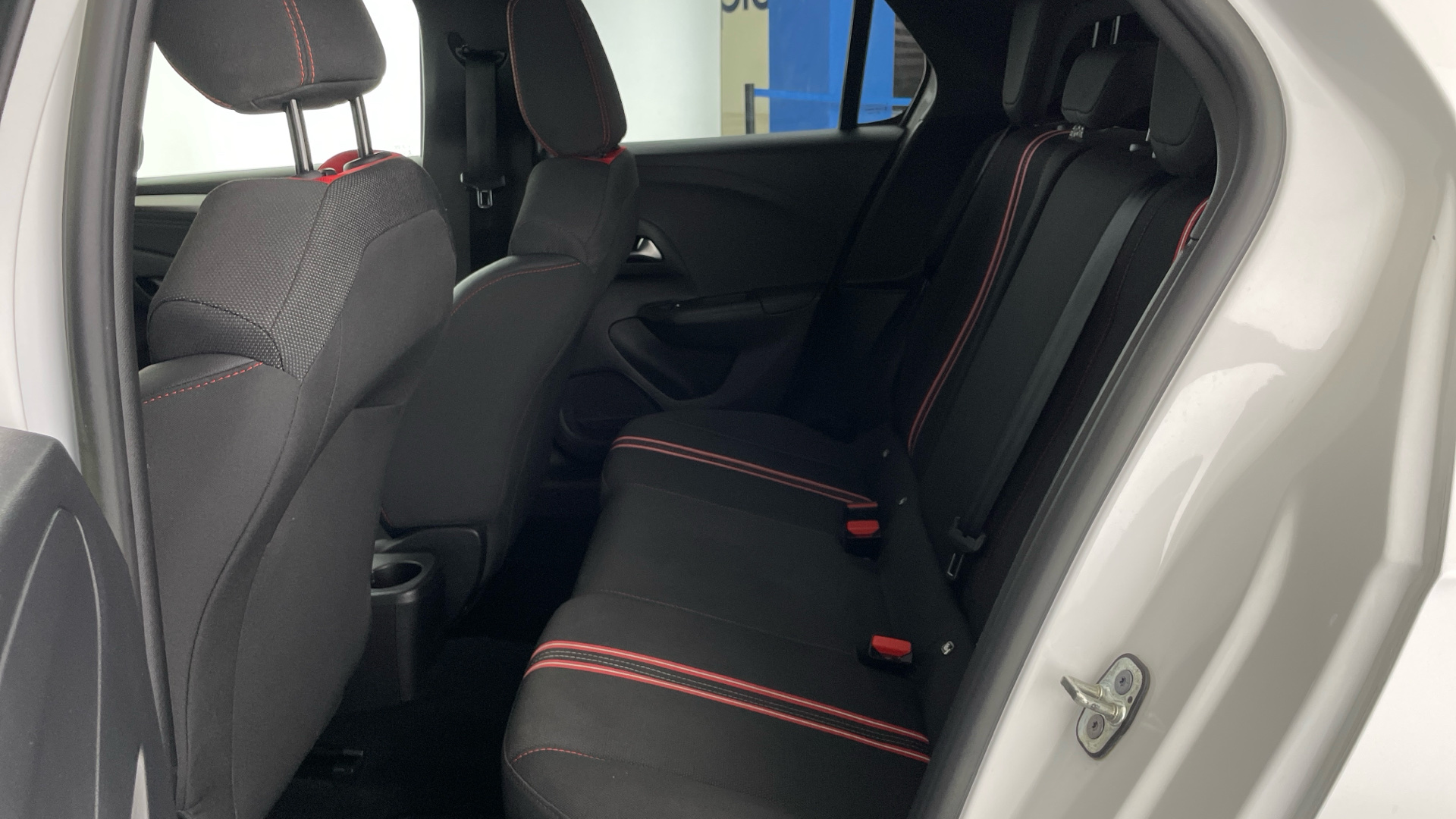 Opel Corsa - 12