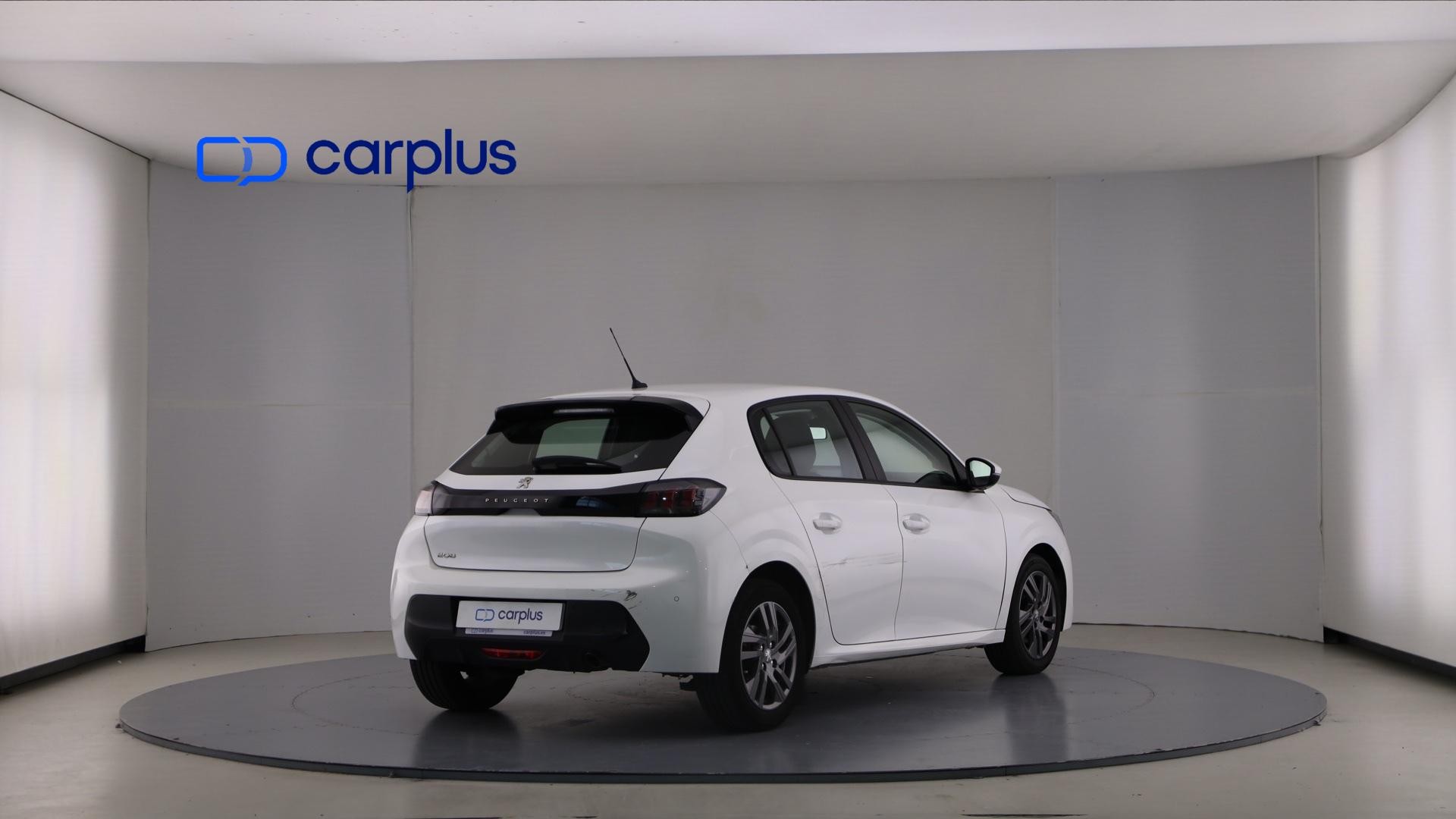 Peugeot 208 - 3