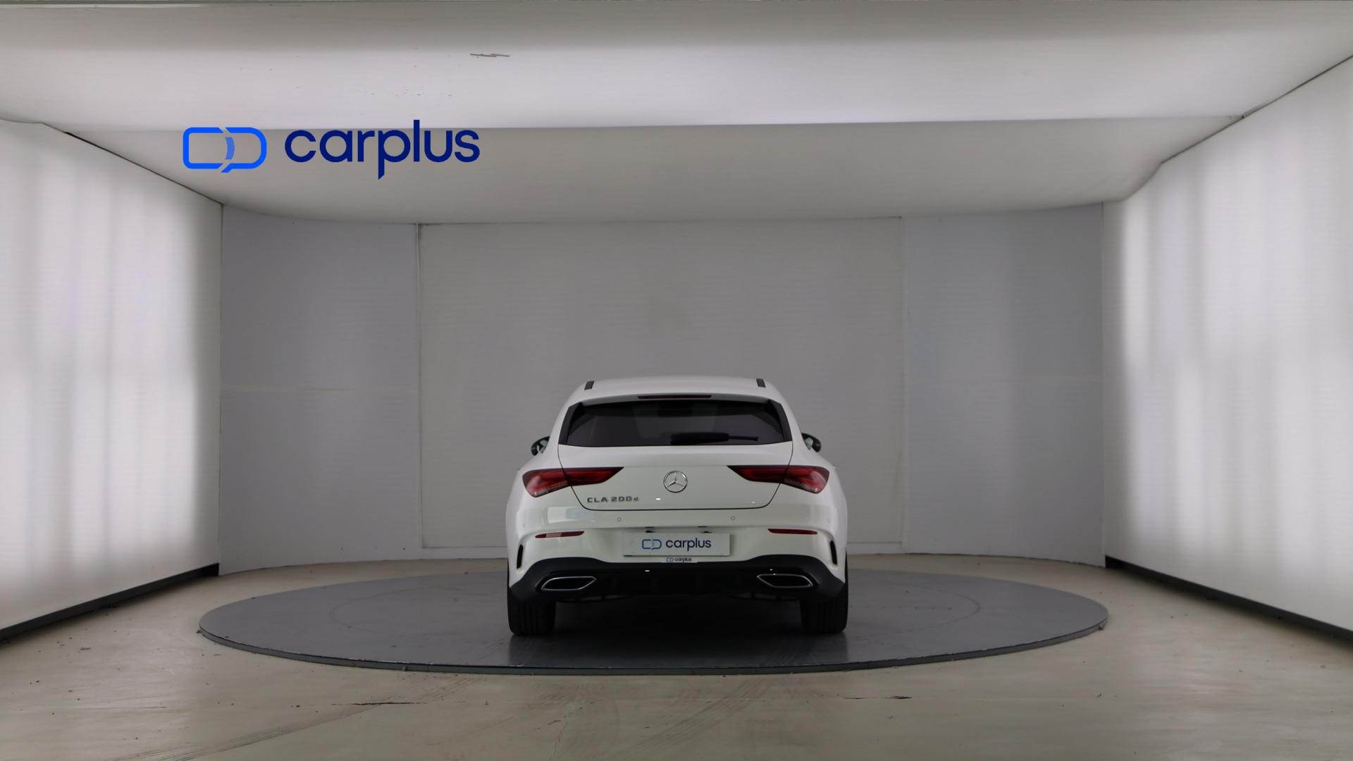 Mercedes-Benz CLA - 2