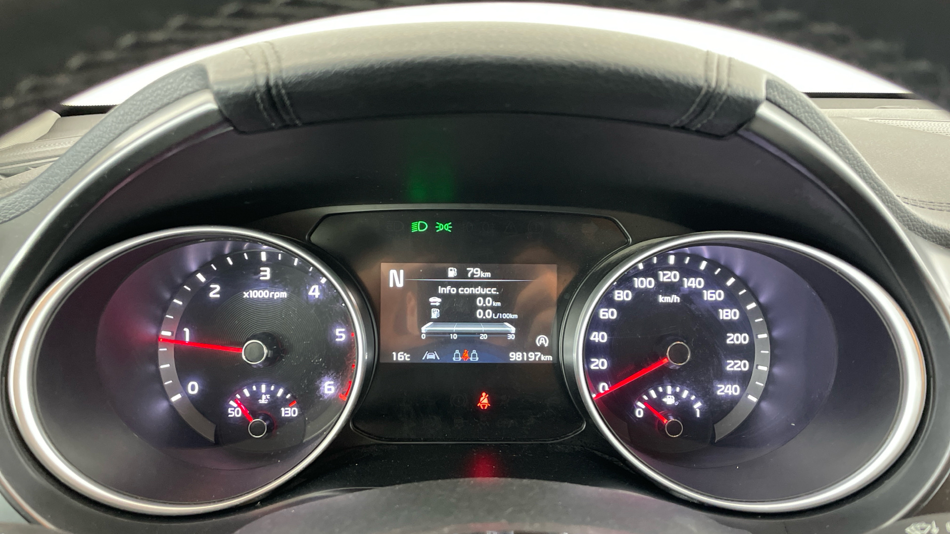 Kia Ceed - 9