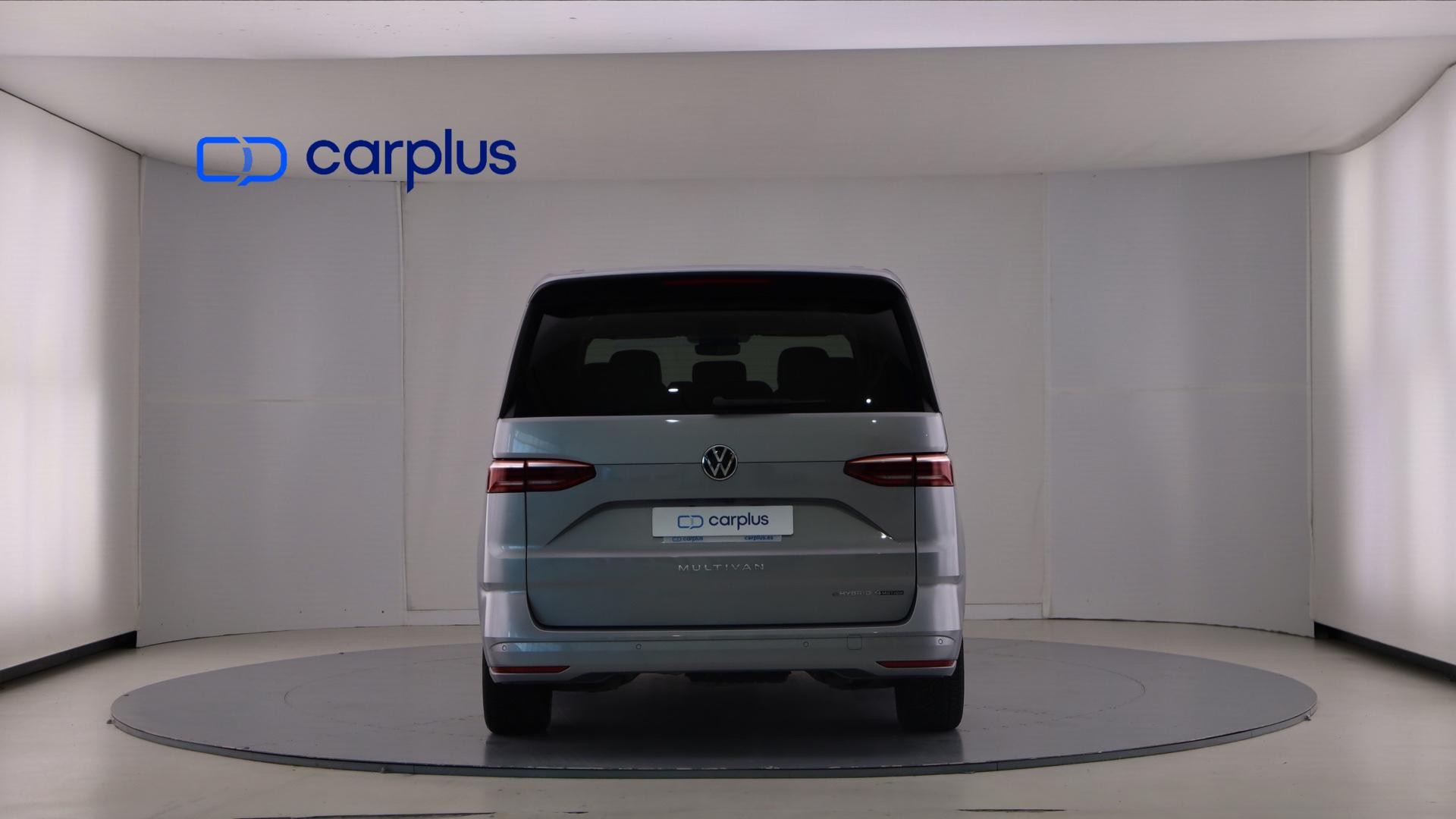 Volkswagen Multivan - 2