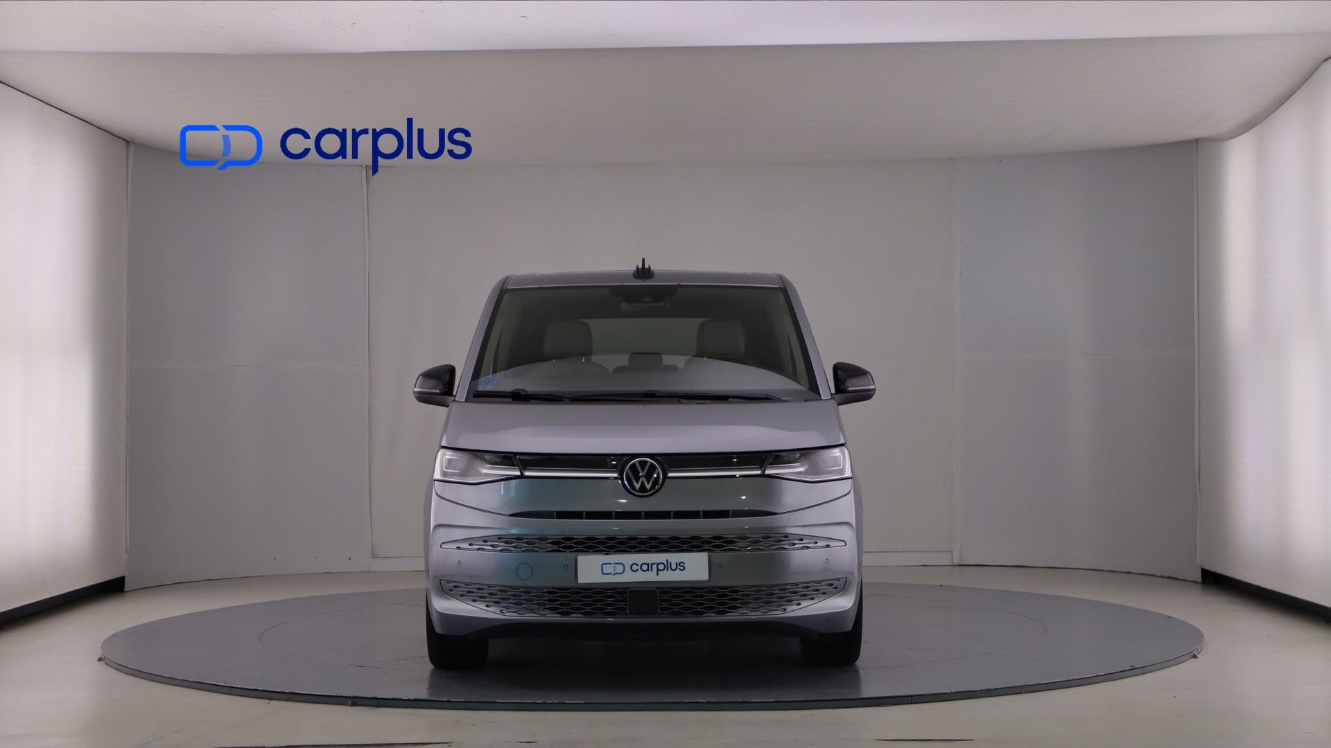 Volkswagen Multivan - 5