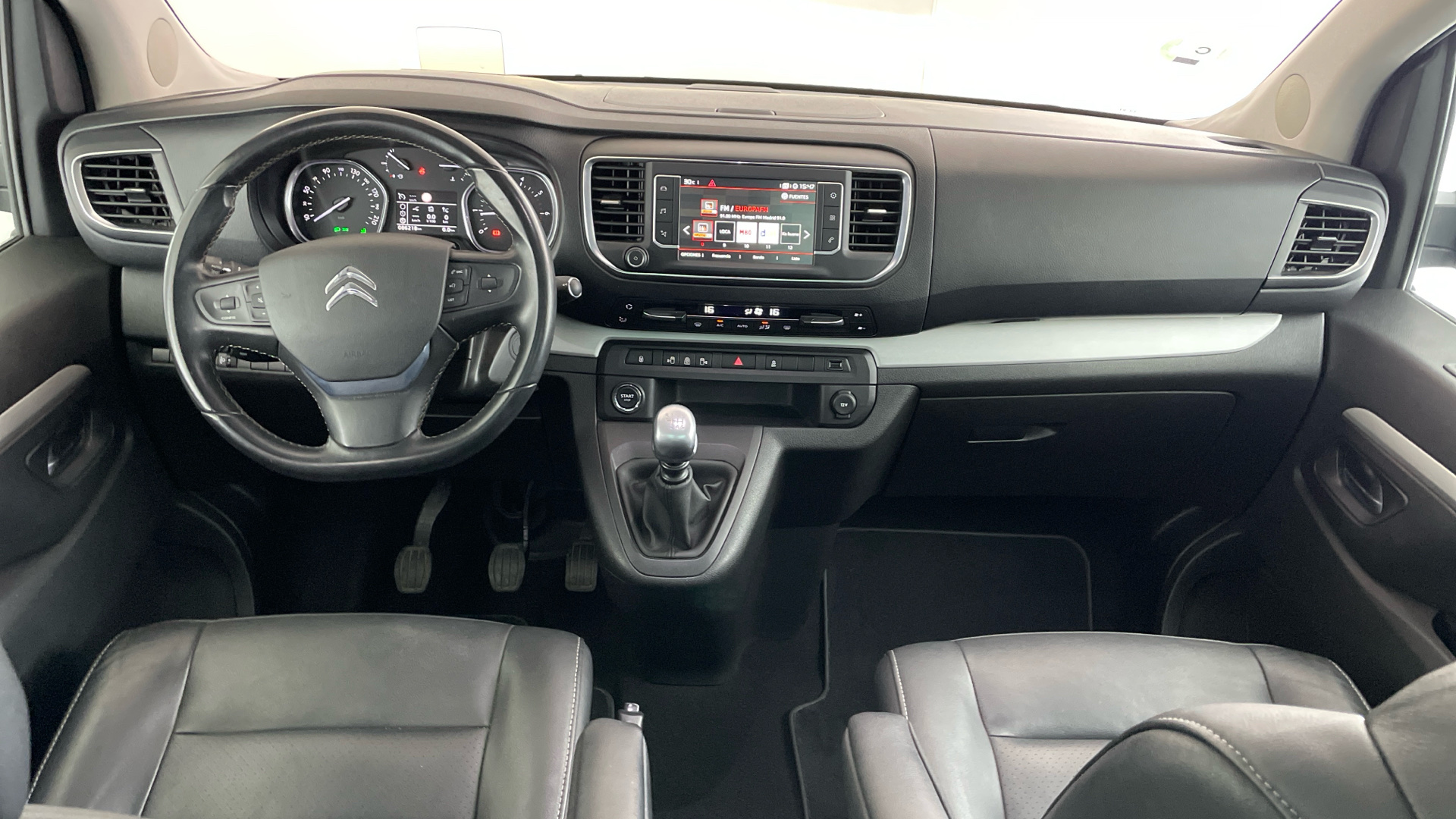 Citroën Spacetourer - 10