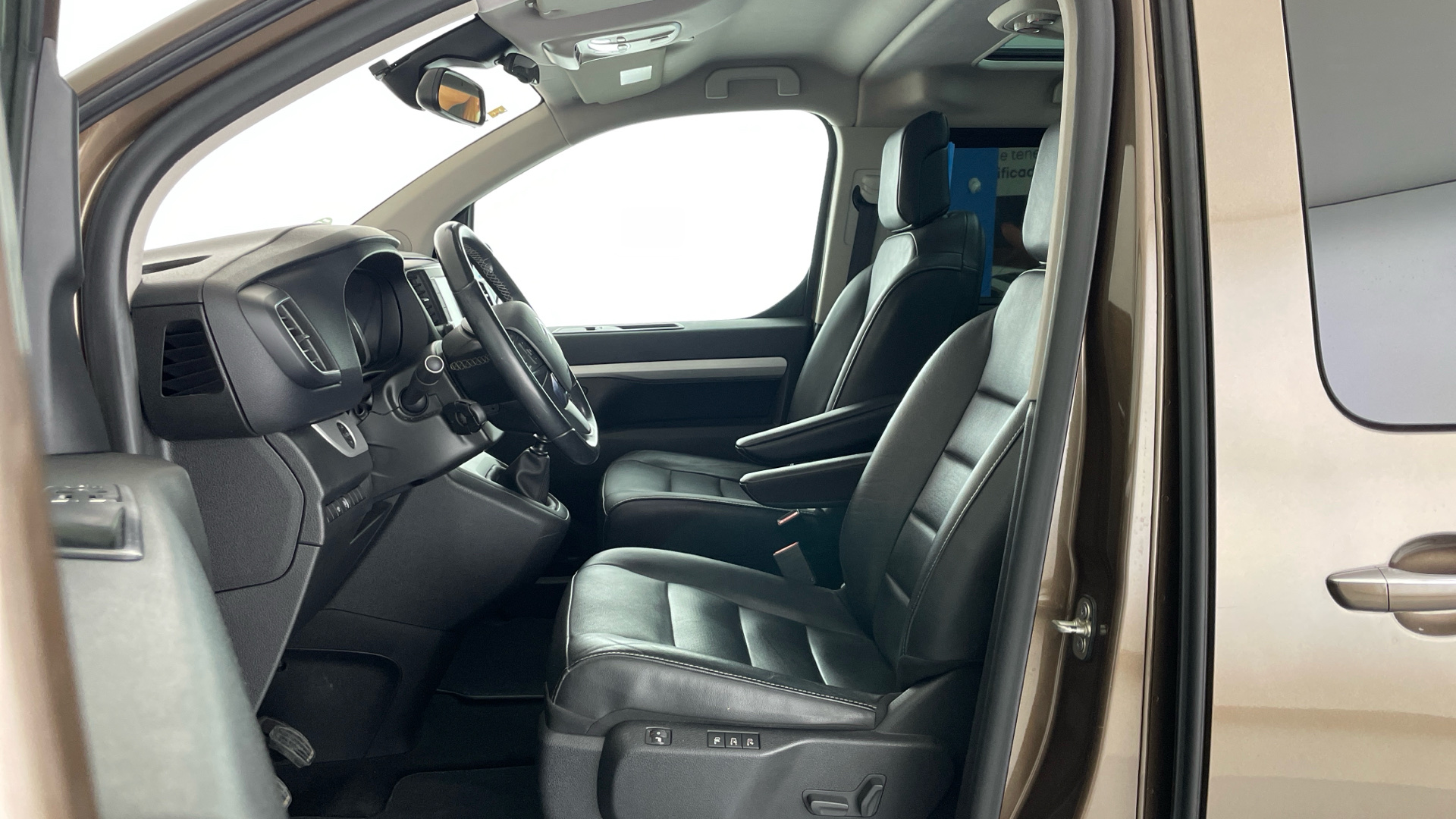 Citroën Spacetourer - 11